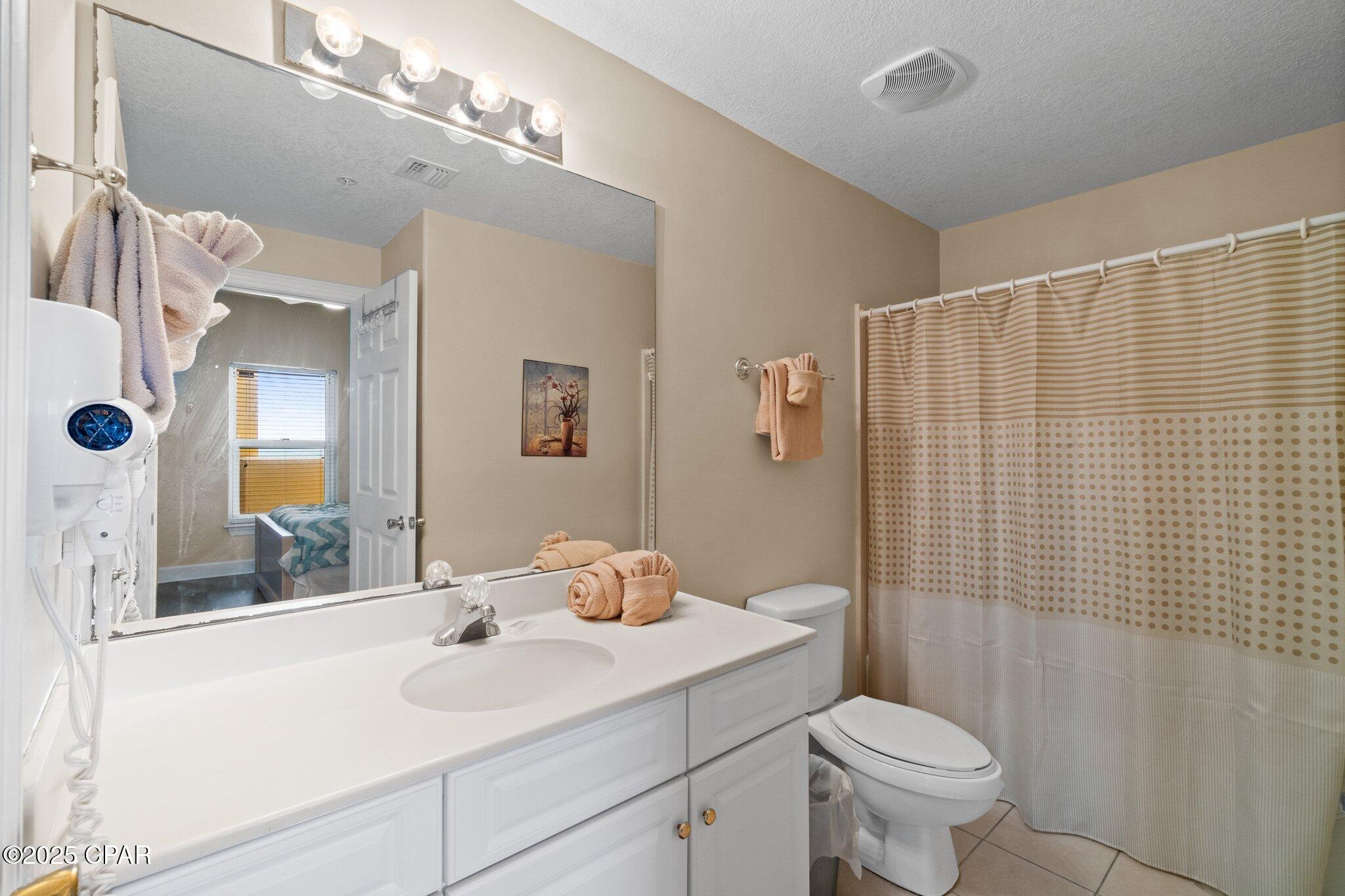 Listing photo id 21 for 17545 Front Beach Road 1705
