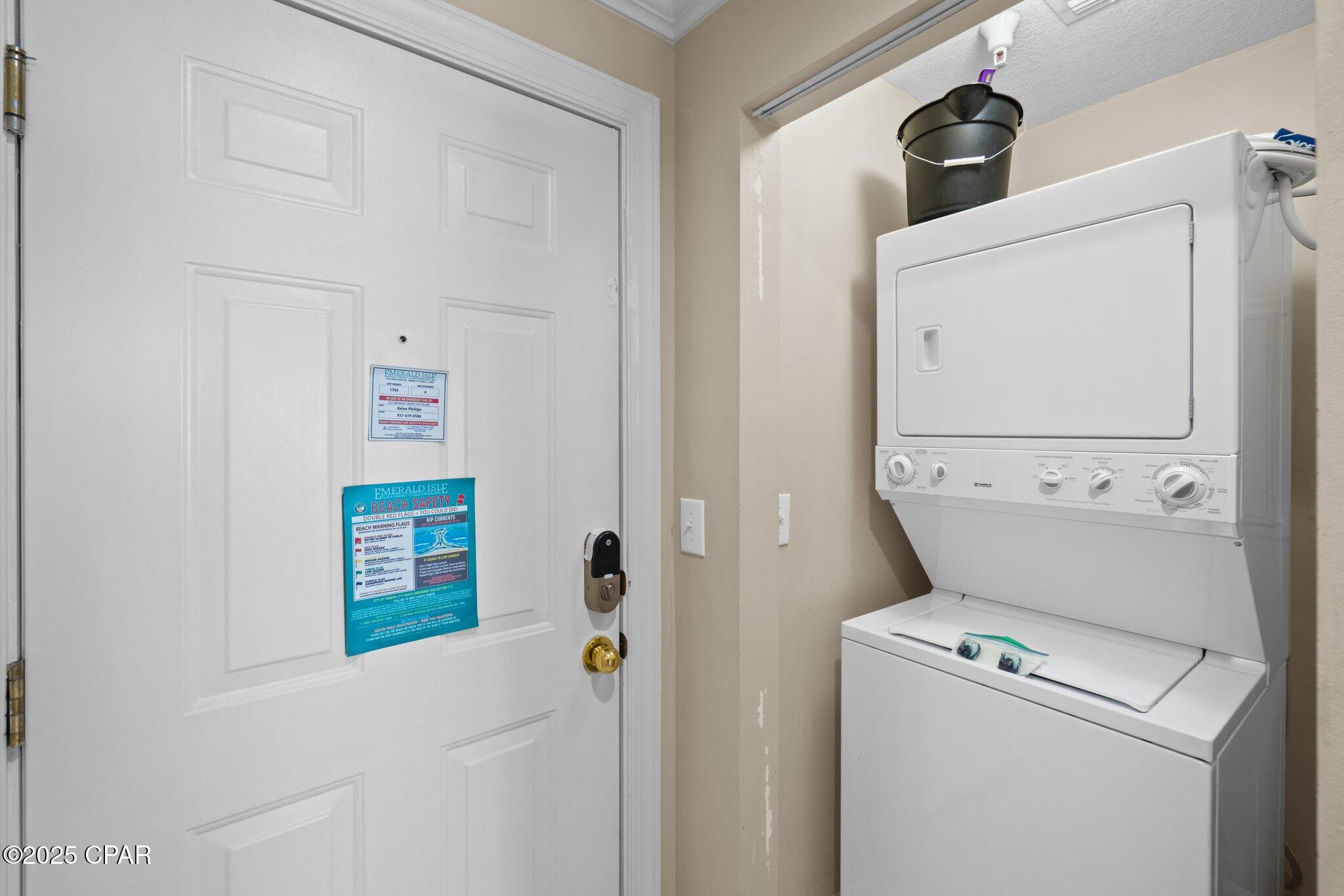 Listing photo id 22 for 17545 Front Beach Road 1705