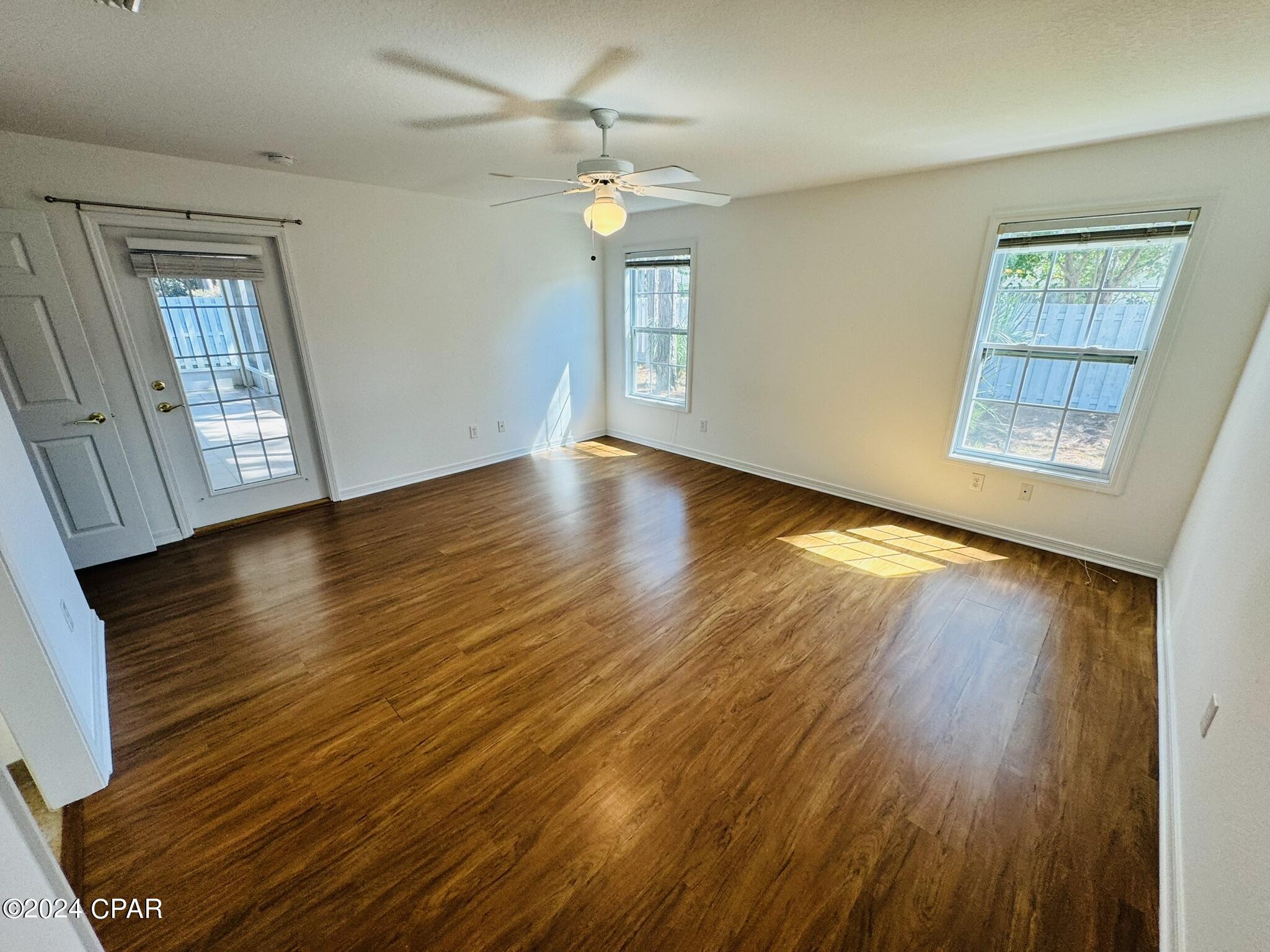 Image 18 For 207 Windsor Way