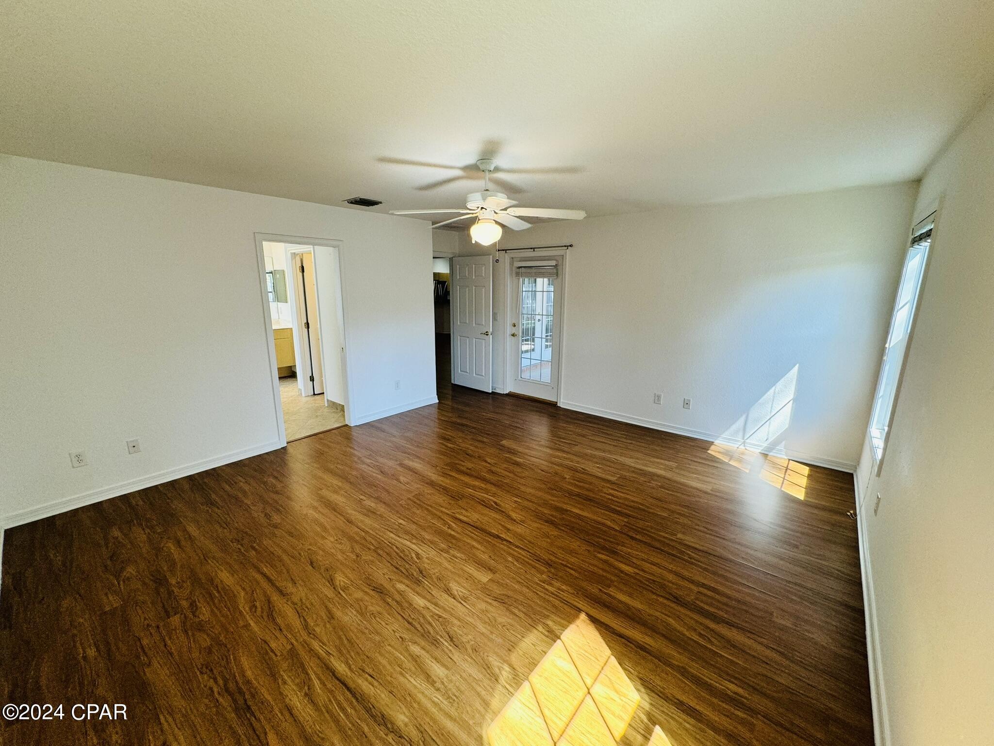 Image 19 For 207 Windsor Way