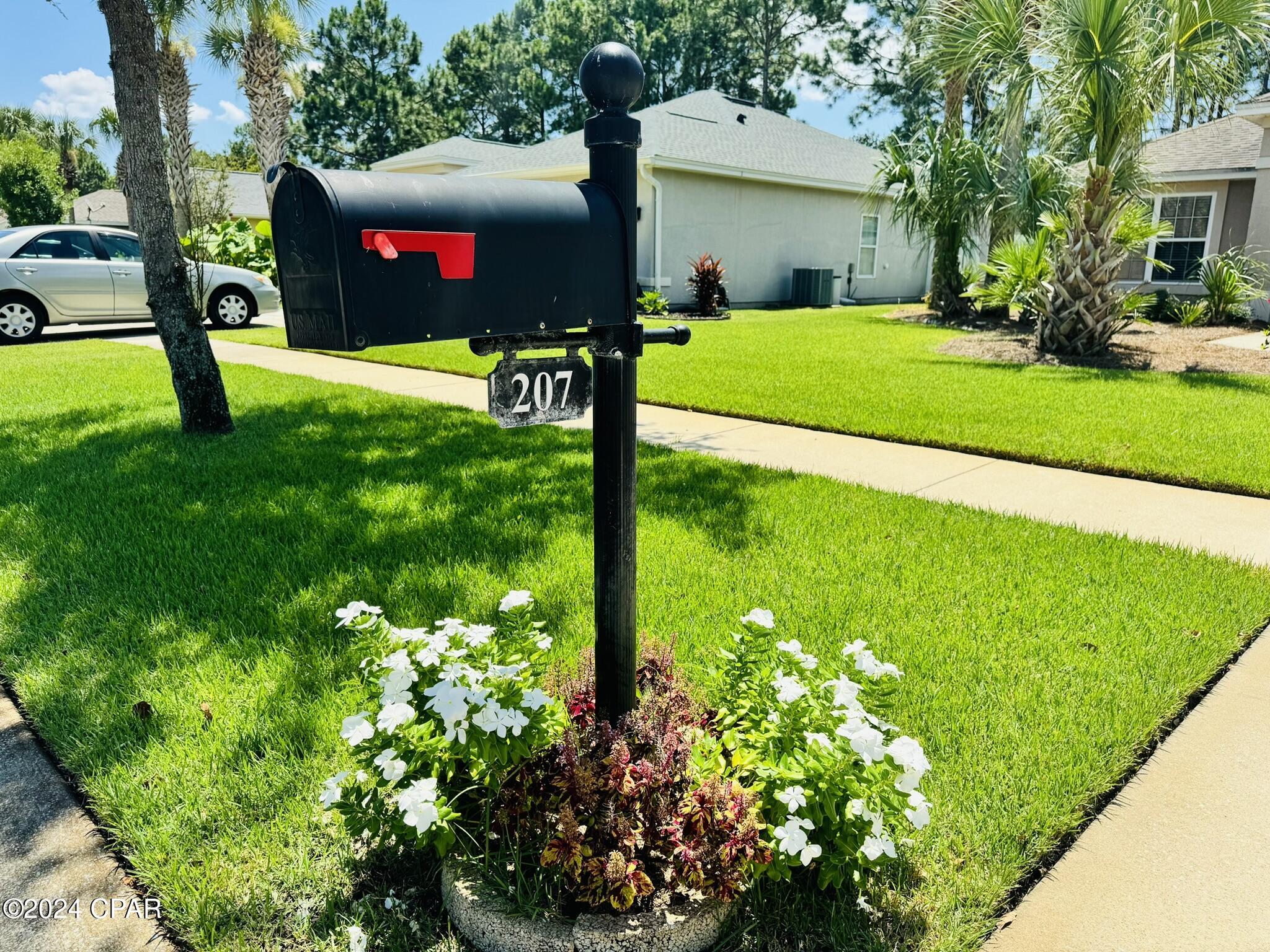 Image 4 For 207 Windsor Way