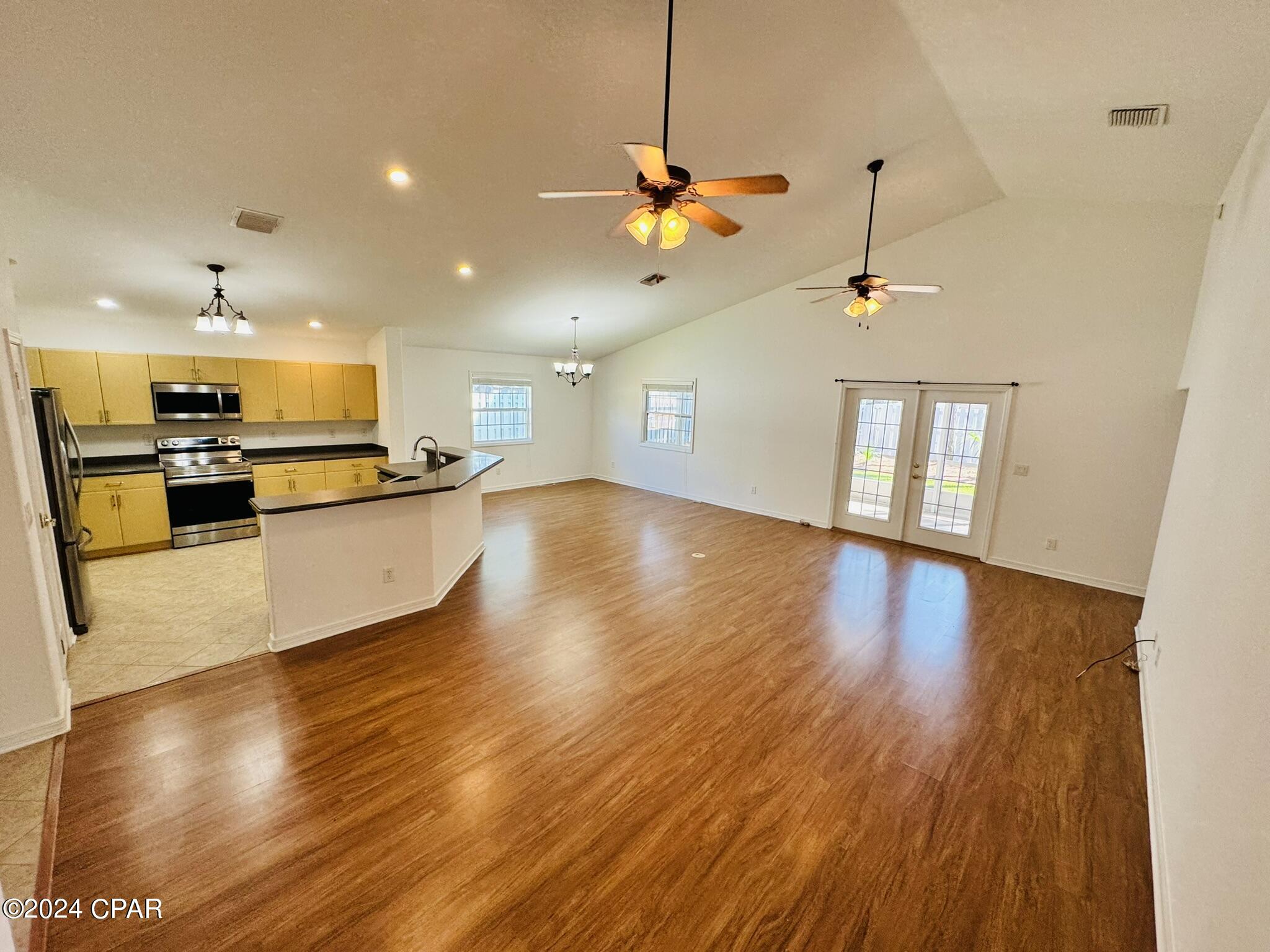 Image 9 For 207 Windsor Way