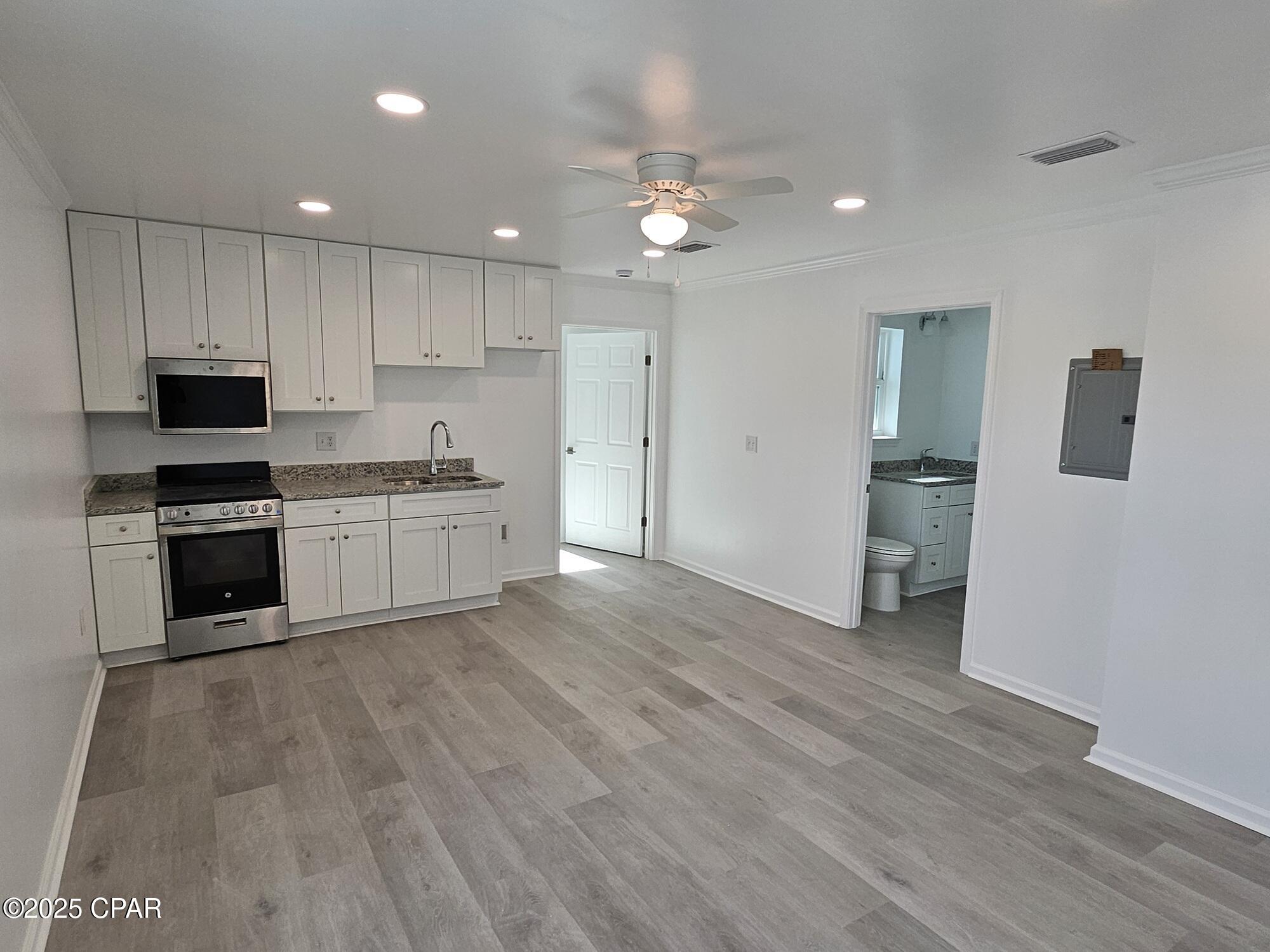 Image 23 For 306 Penny Court