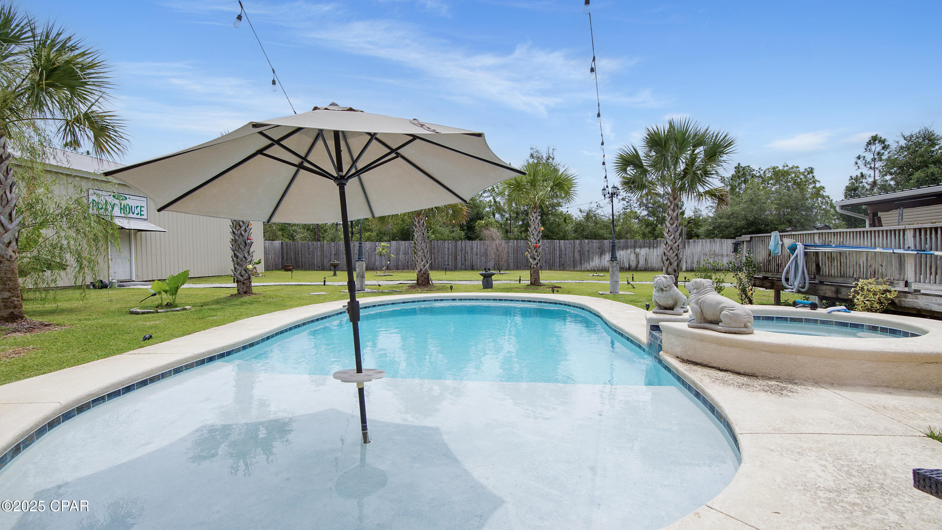 Image 3 For 490 Quail Hollow Boulevard