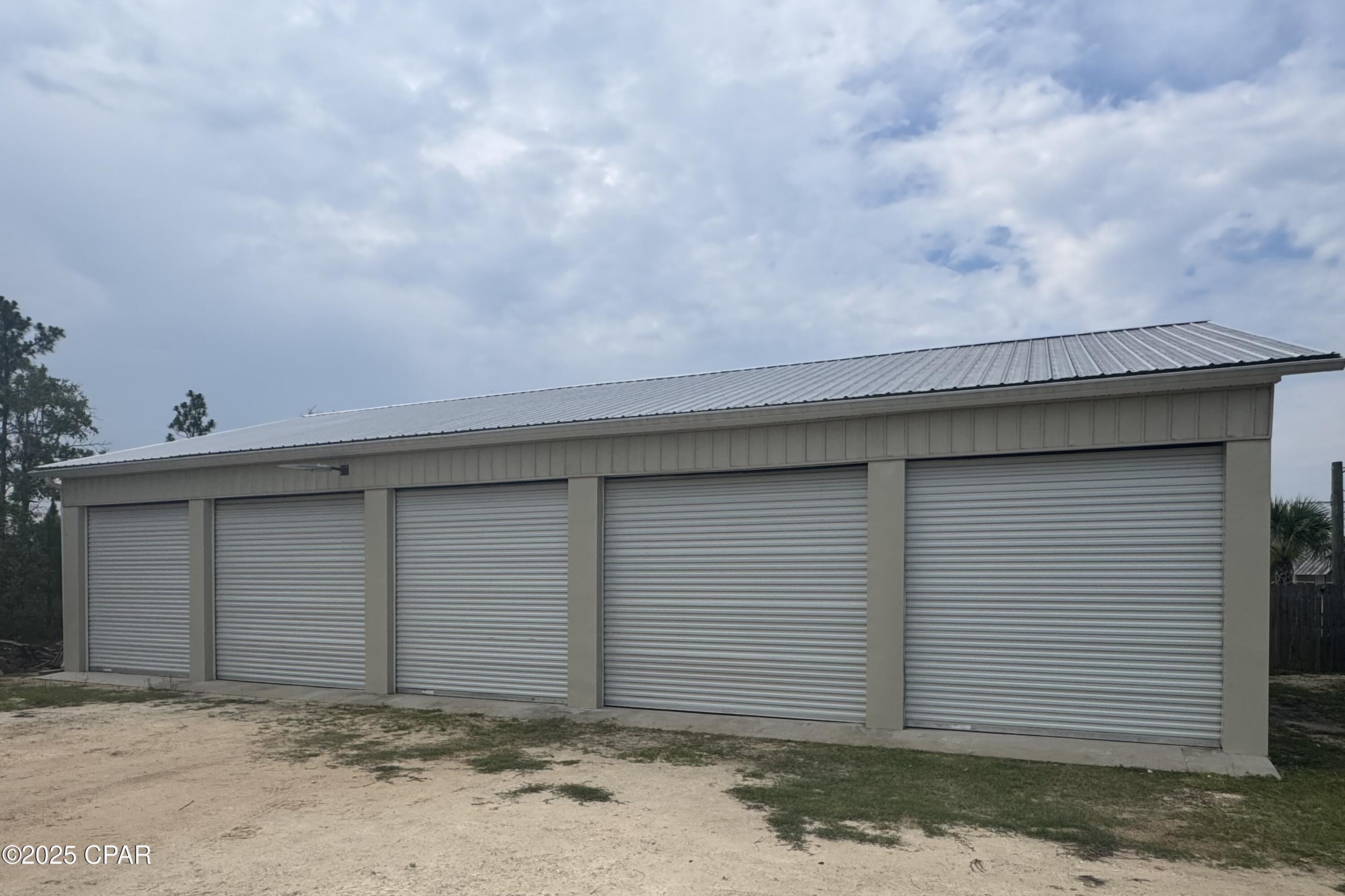 Image 35 For 490 Quail Hollow Boulevard