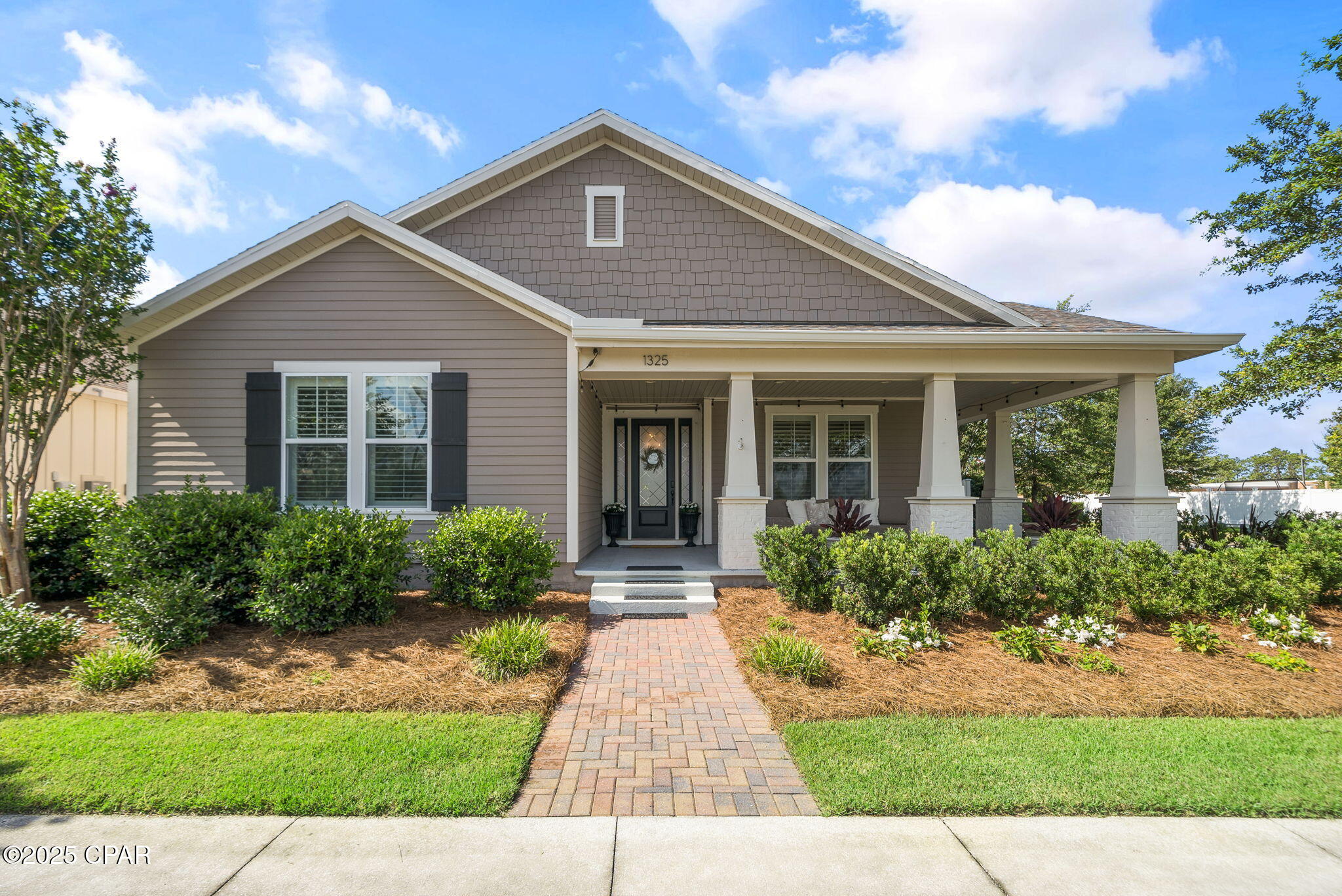 Image 1 For 1325 Kestrel Street