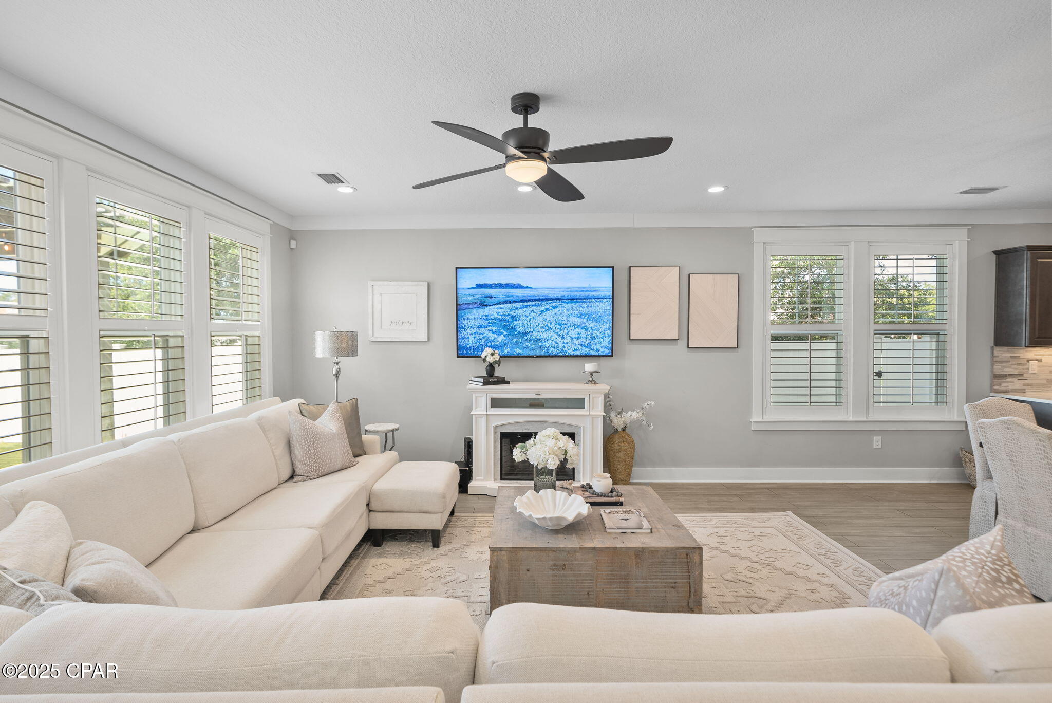 Image 20 For 1325 Kestrel Street