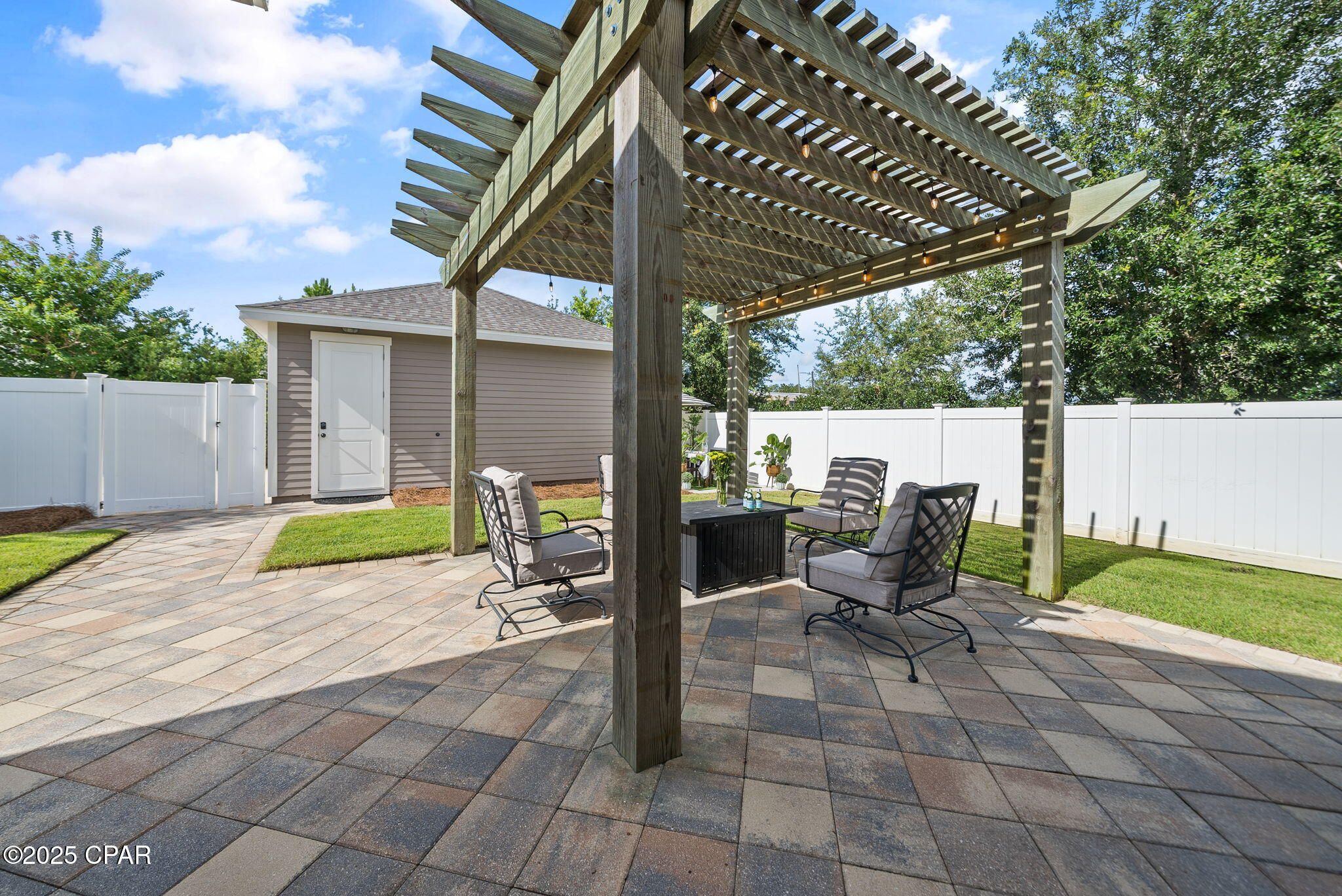 Image 31 For 1325 Kestrel Street