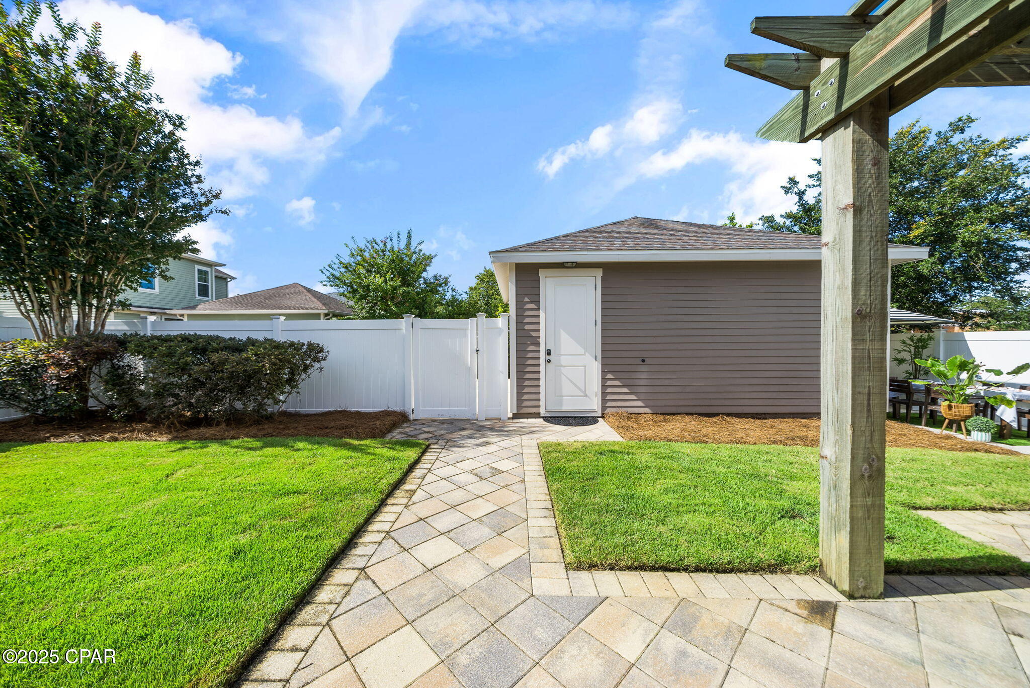 Image 37 For 1325 Kestrel Street