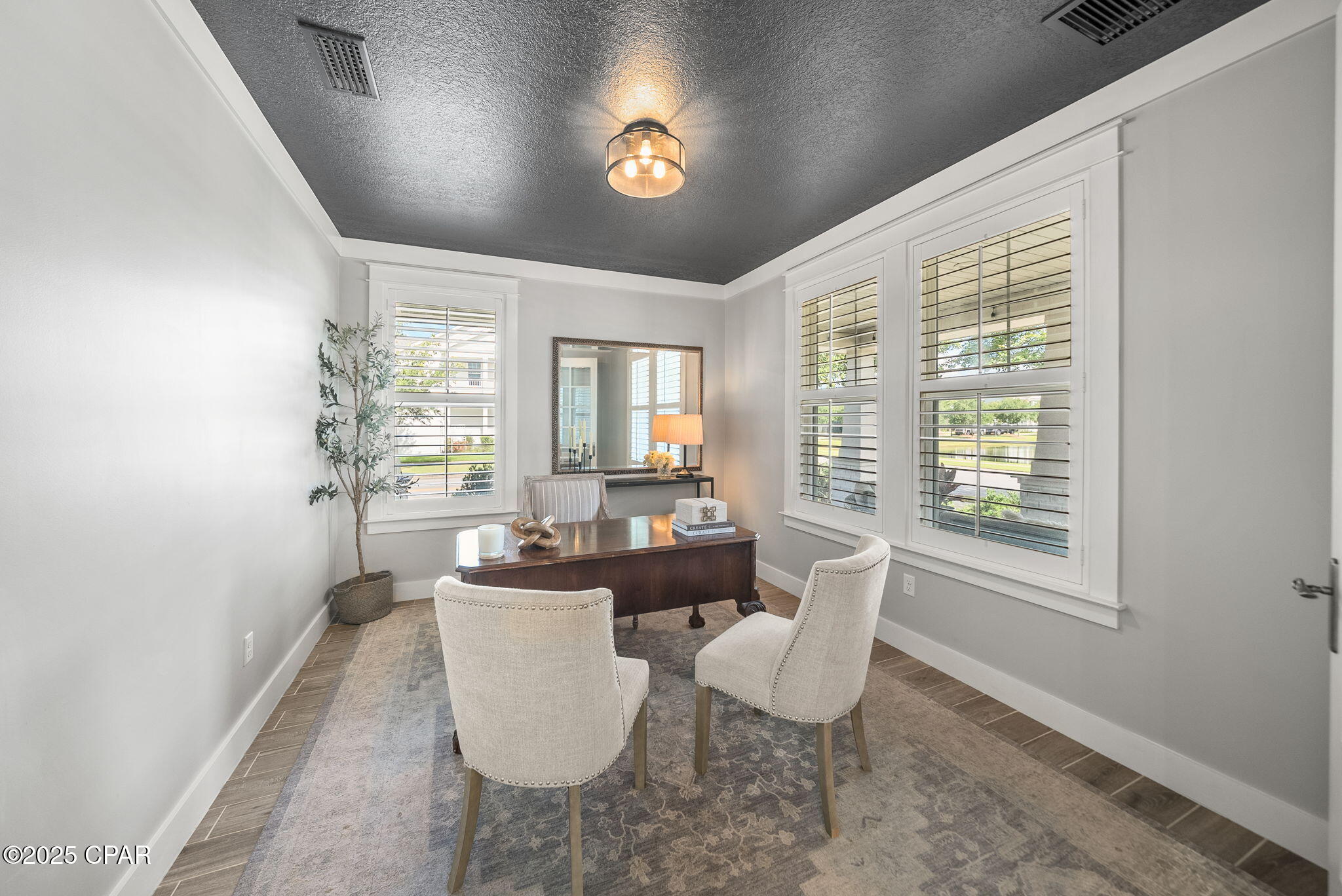 Image 40 For 1325 Kestrel Street