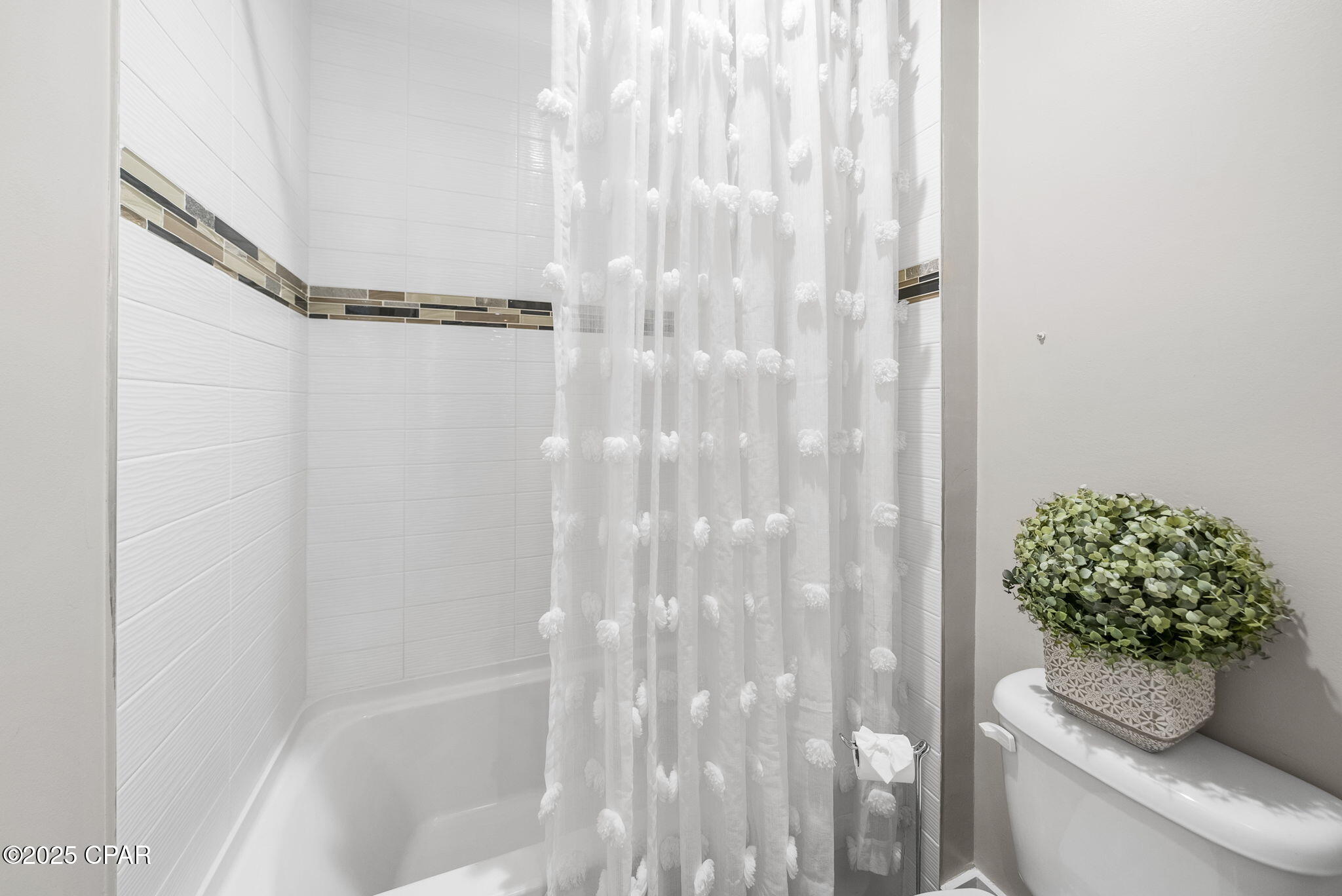 Image 49 For 1325 Kestrel Street