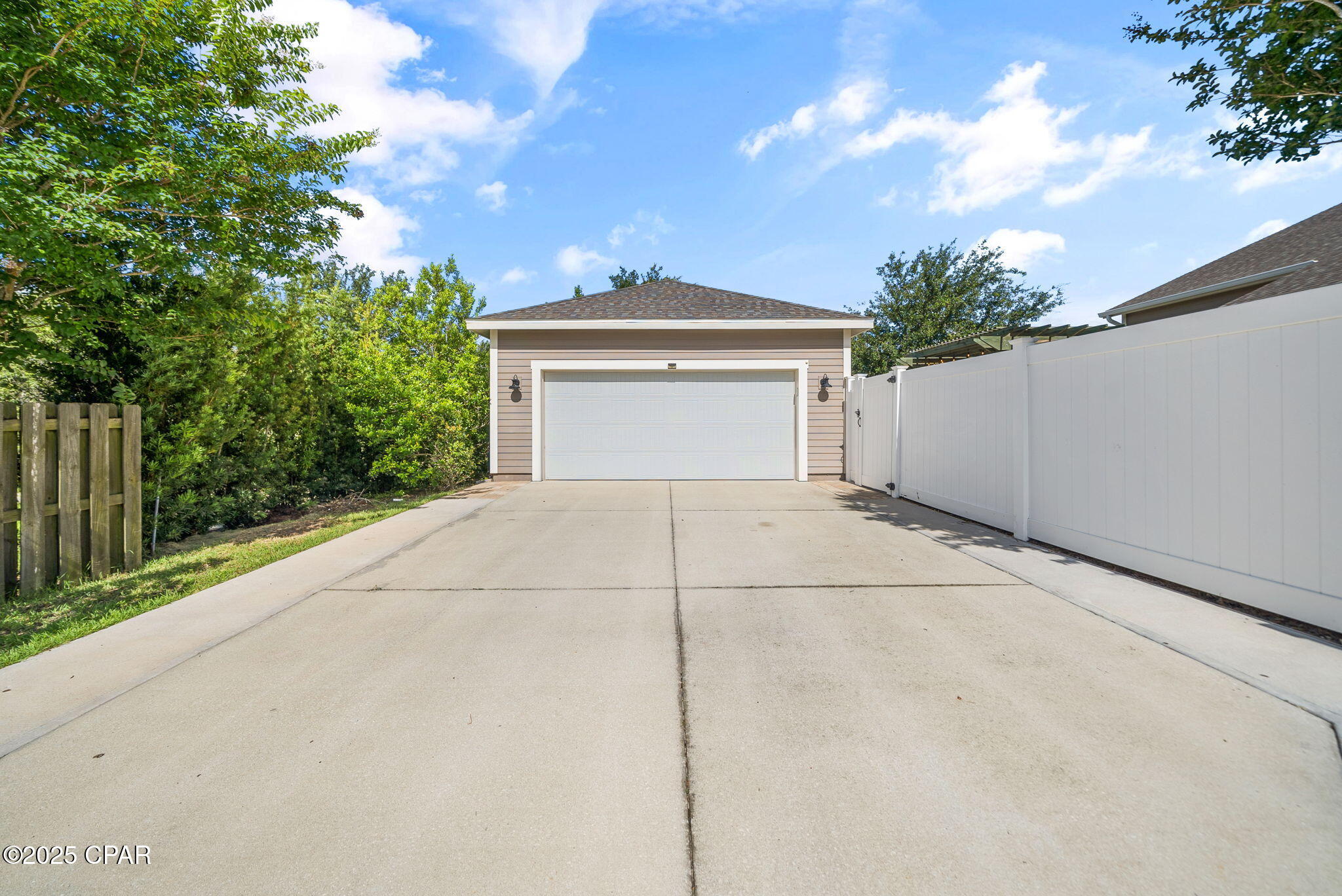 Image 58 For 1325 Kestrel Street