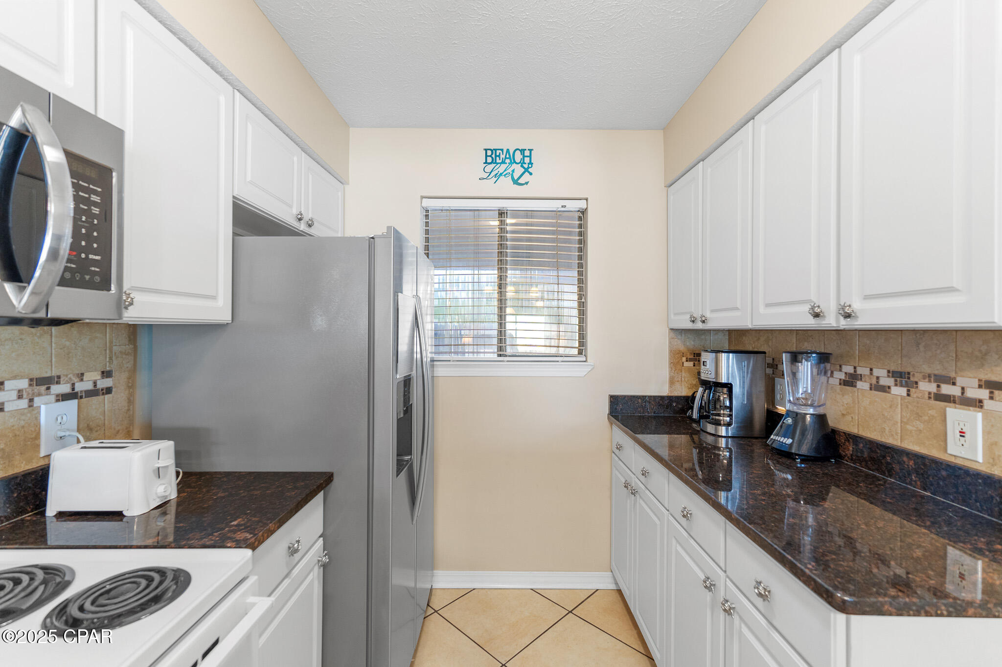 Image 11 For 21514 Front Beach Road