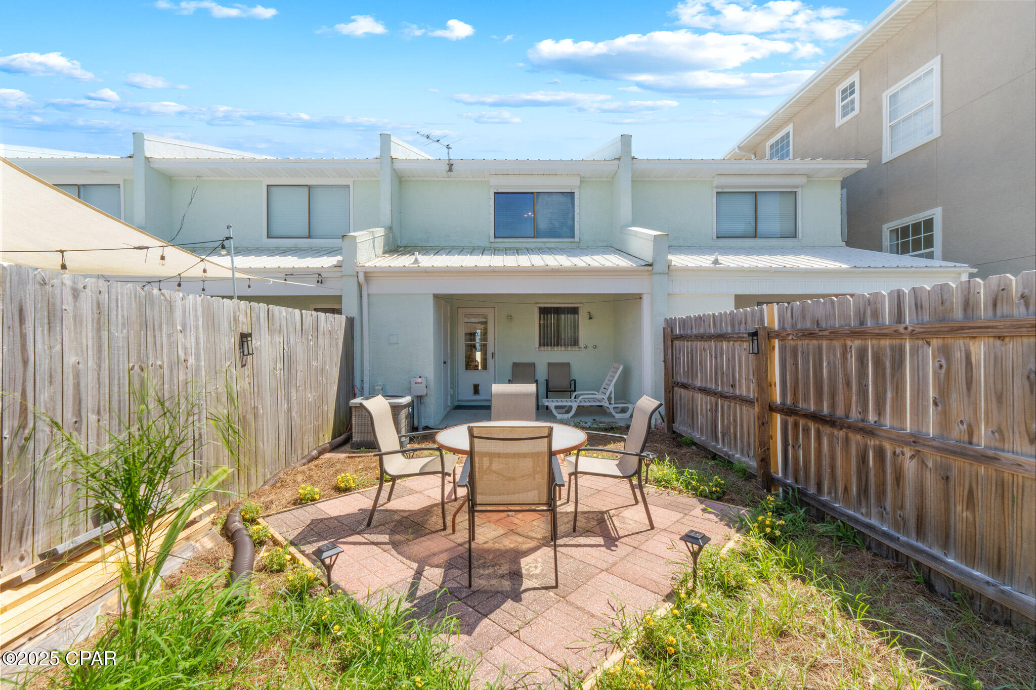 Image 13 For 21514 Front Beach Road