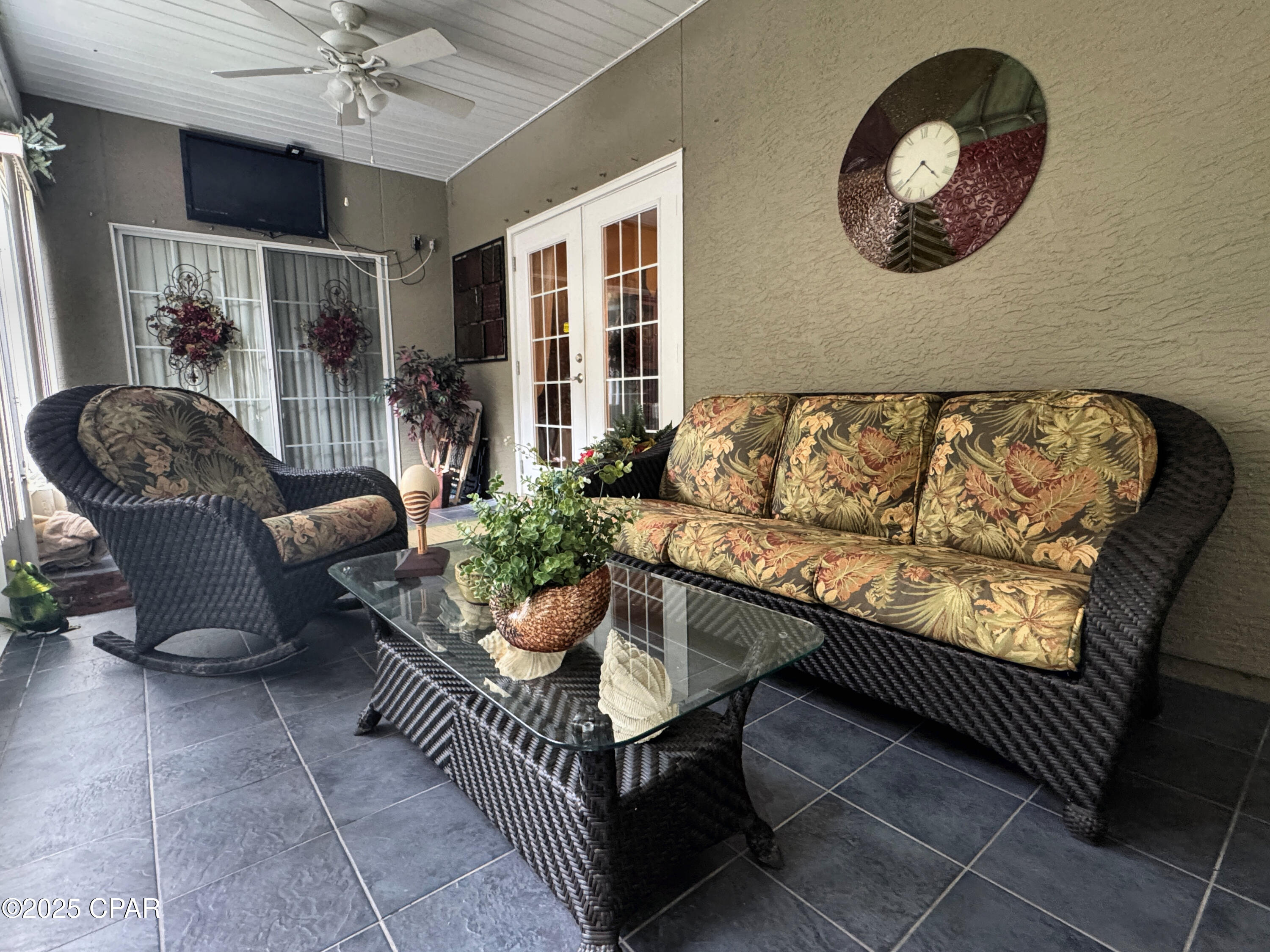 Image 17 For 219 Oxford Avenue