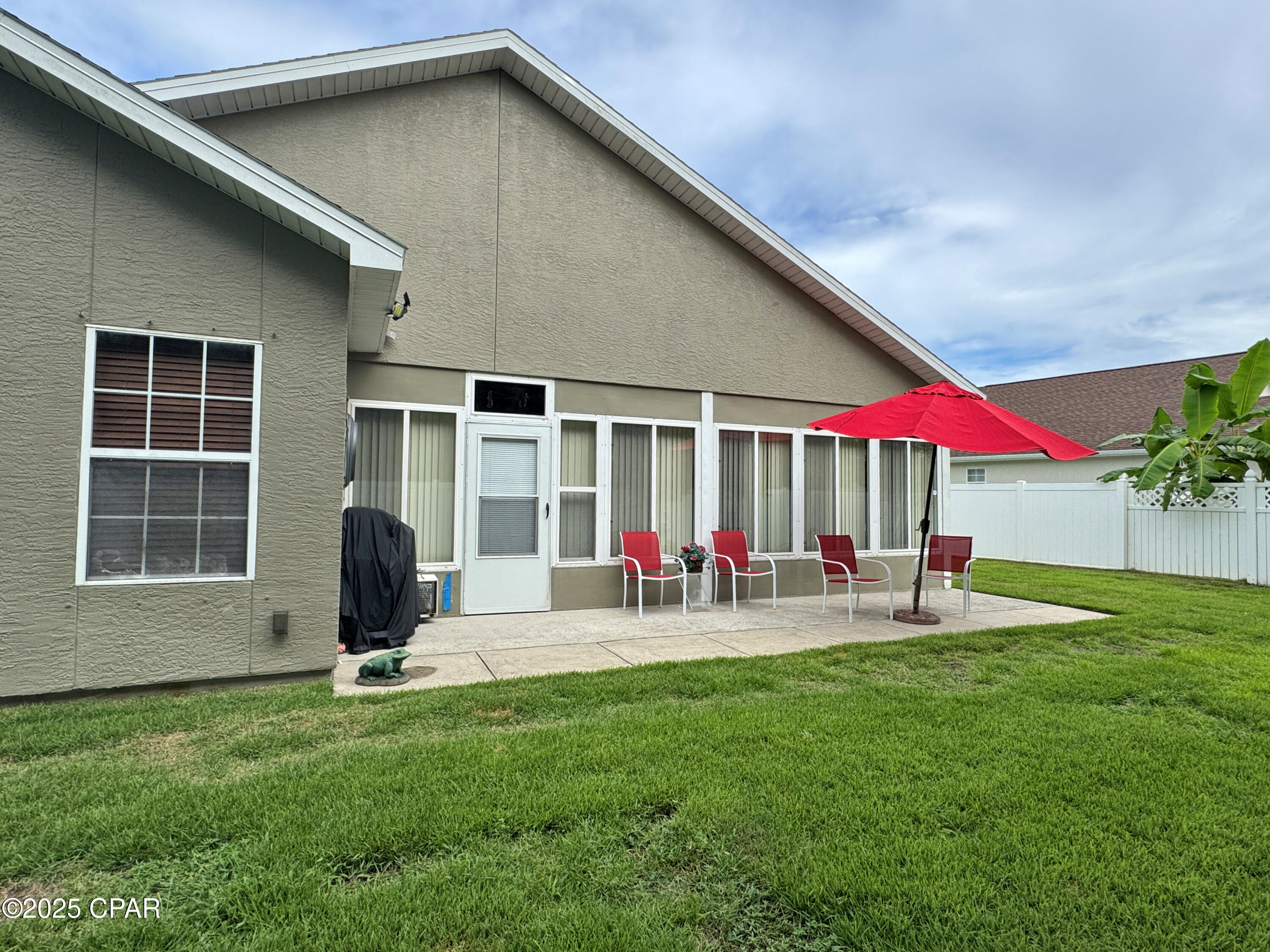 Image 17 For 219 Oxford Avenue