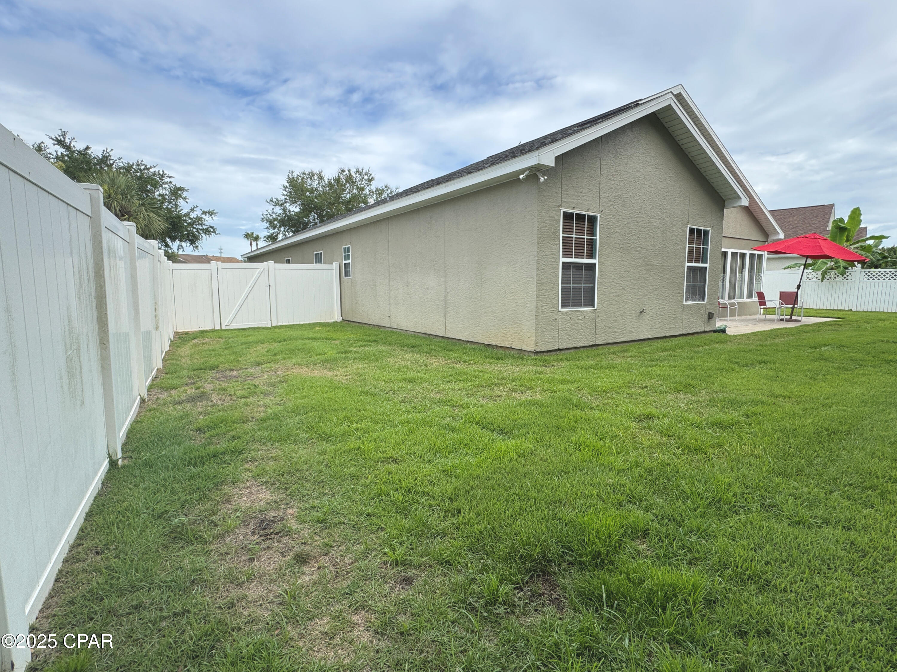 Image 20 For 219 Oxford Avenue