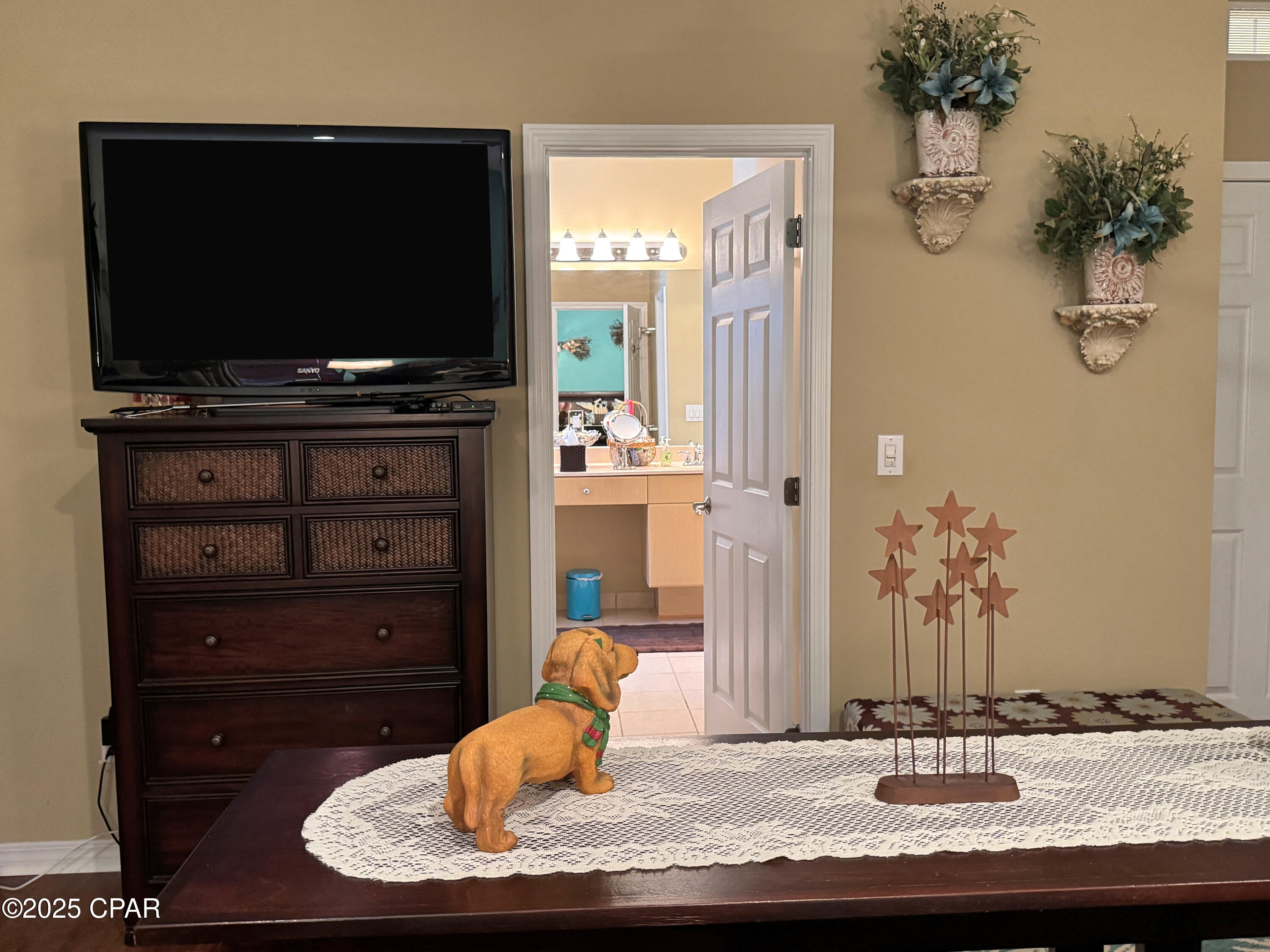 Image 22 For 219 Oxford Avenue