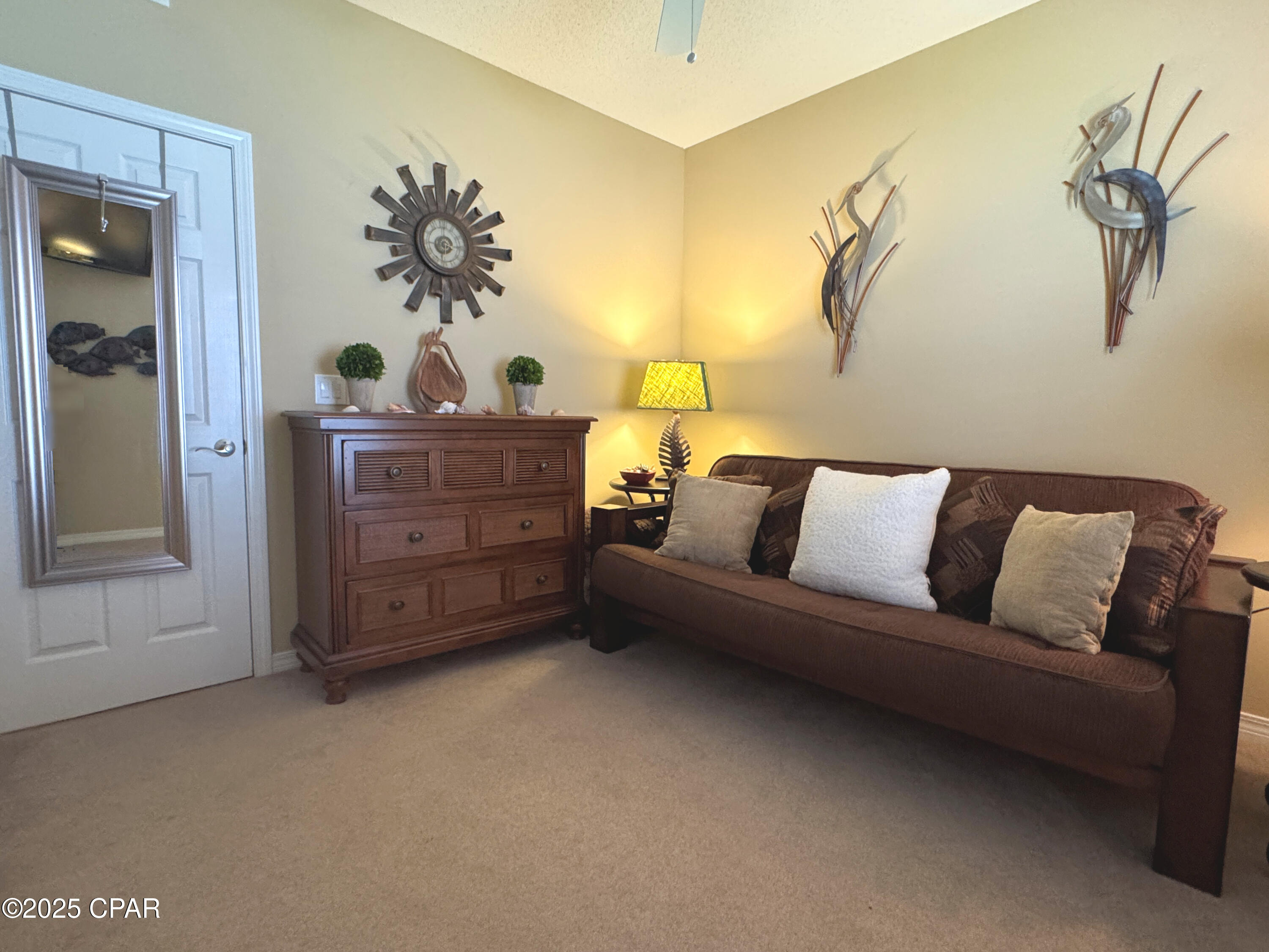 Image 28 For 219 Oxford Avenue