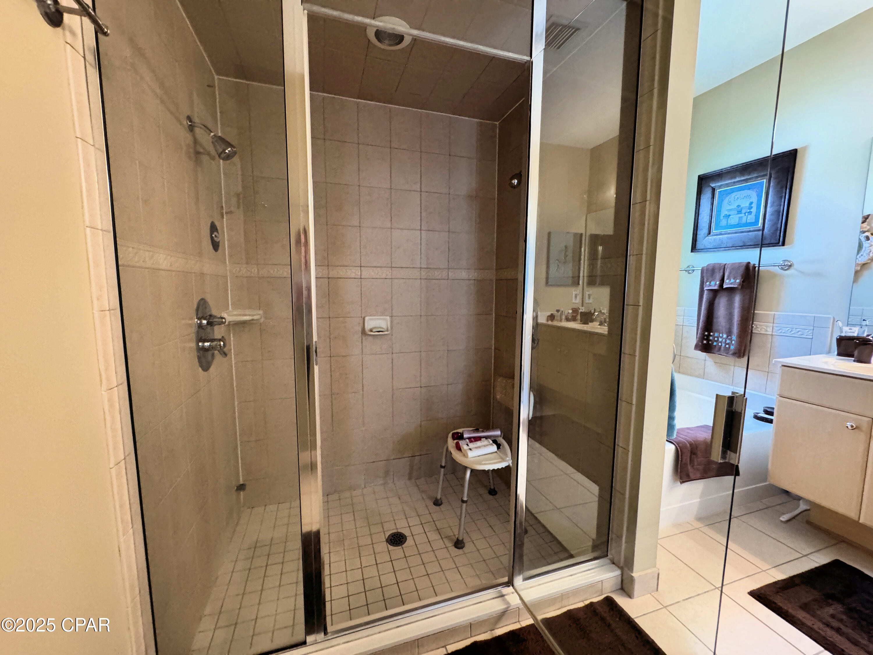 Image 29 For 219 Oxford Avenue