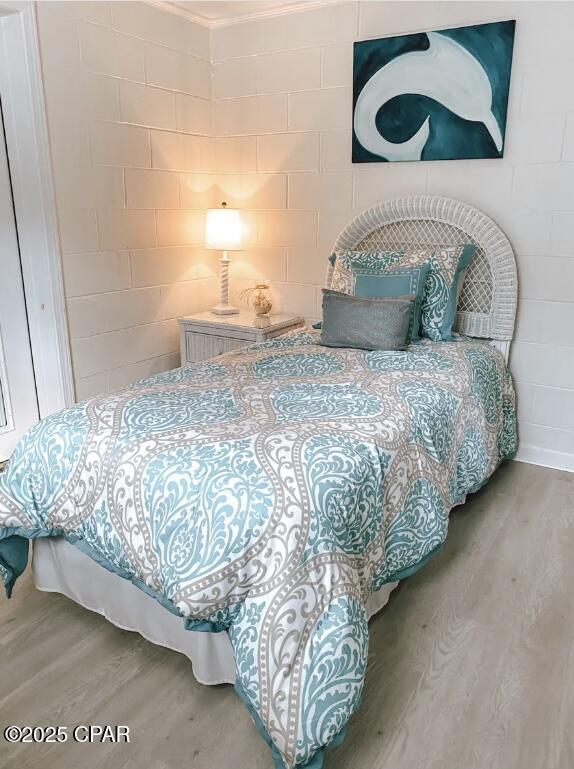 Image 18 For 5800 Pinetree Avenue