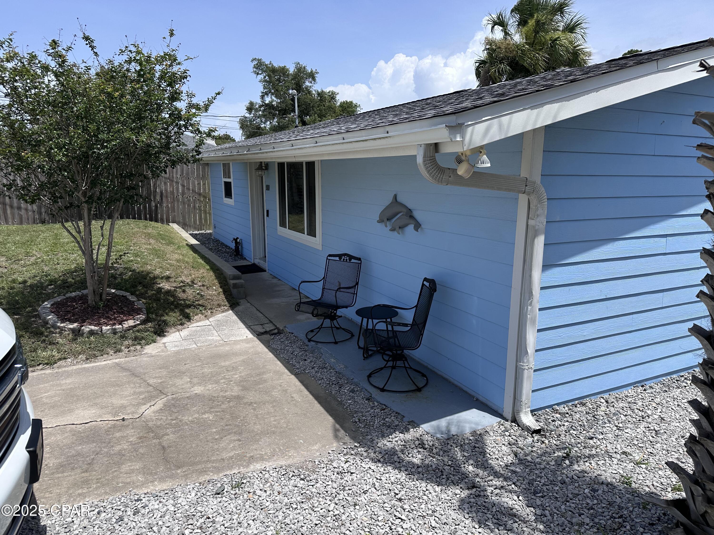 Image 2 For 5800 Pinetree Avenue