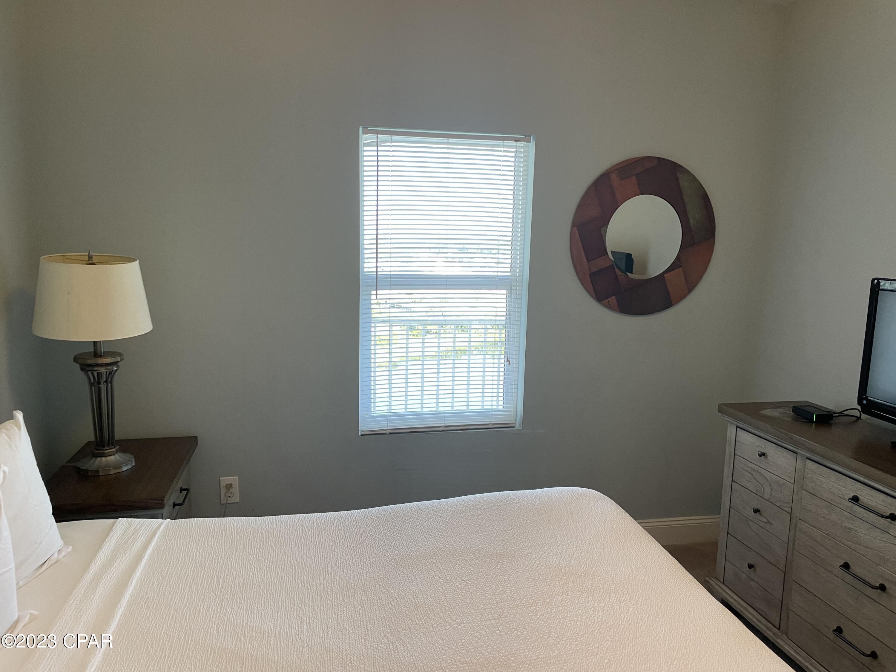 Image 26 For 9860 Thomas Drive 1001