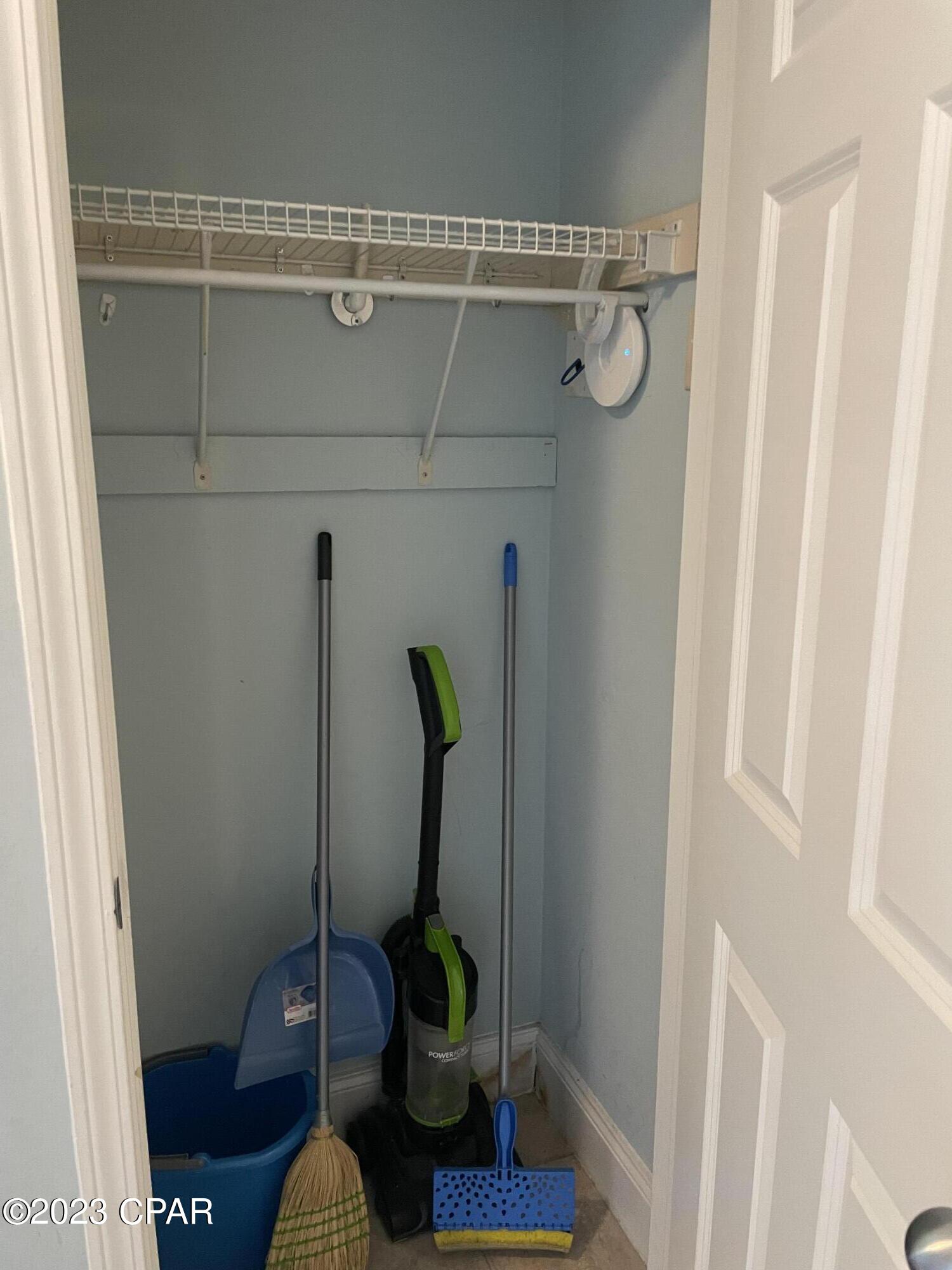 Image 33 For 9860 Thomas Drive 1001