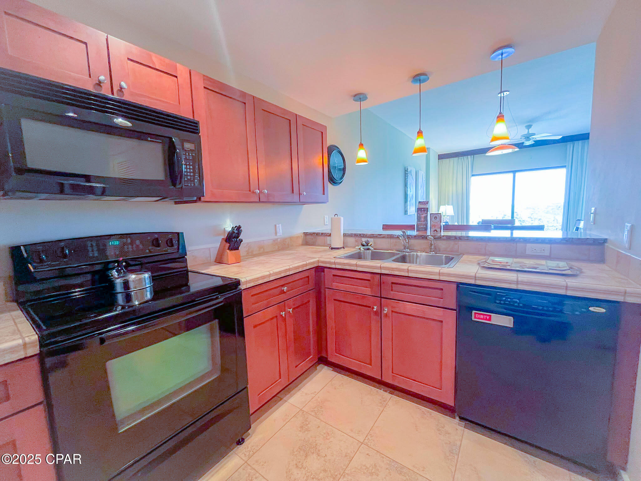 Image 12 For 15100 Front Beach Road 627