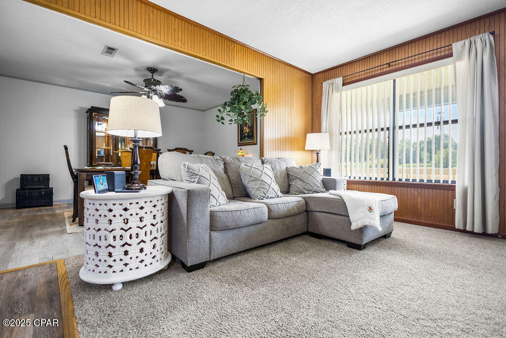 Image 19 For 1544 Highway 277