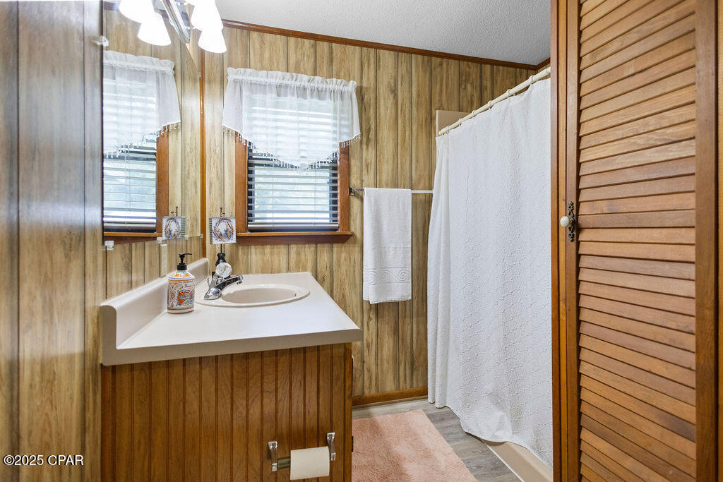 Image 46 For 1544 Highway 277