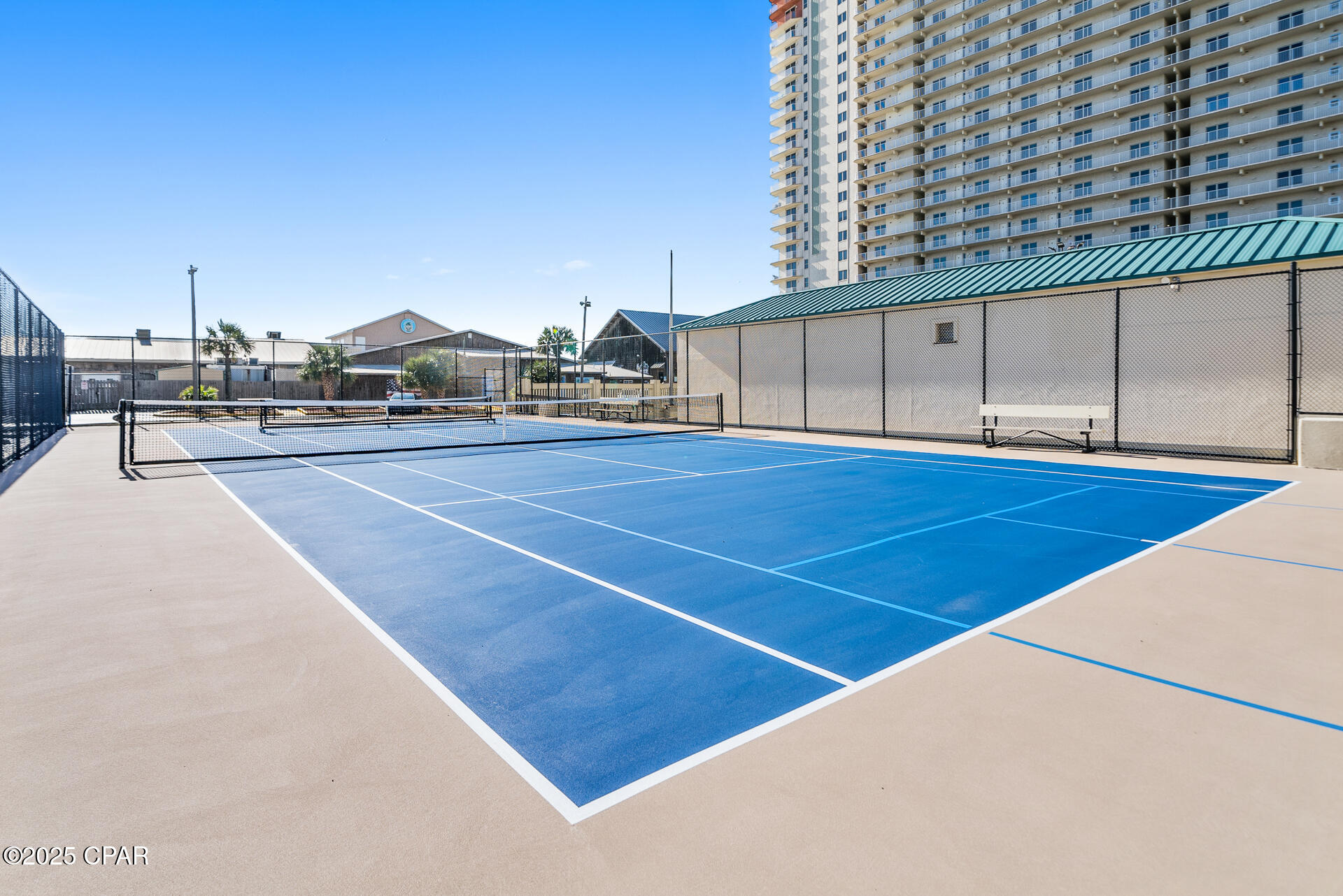 Image 32 For 9850 Thomas Drive 1212e