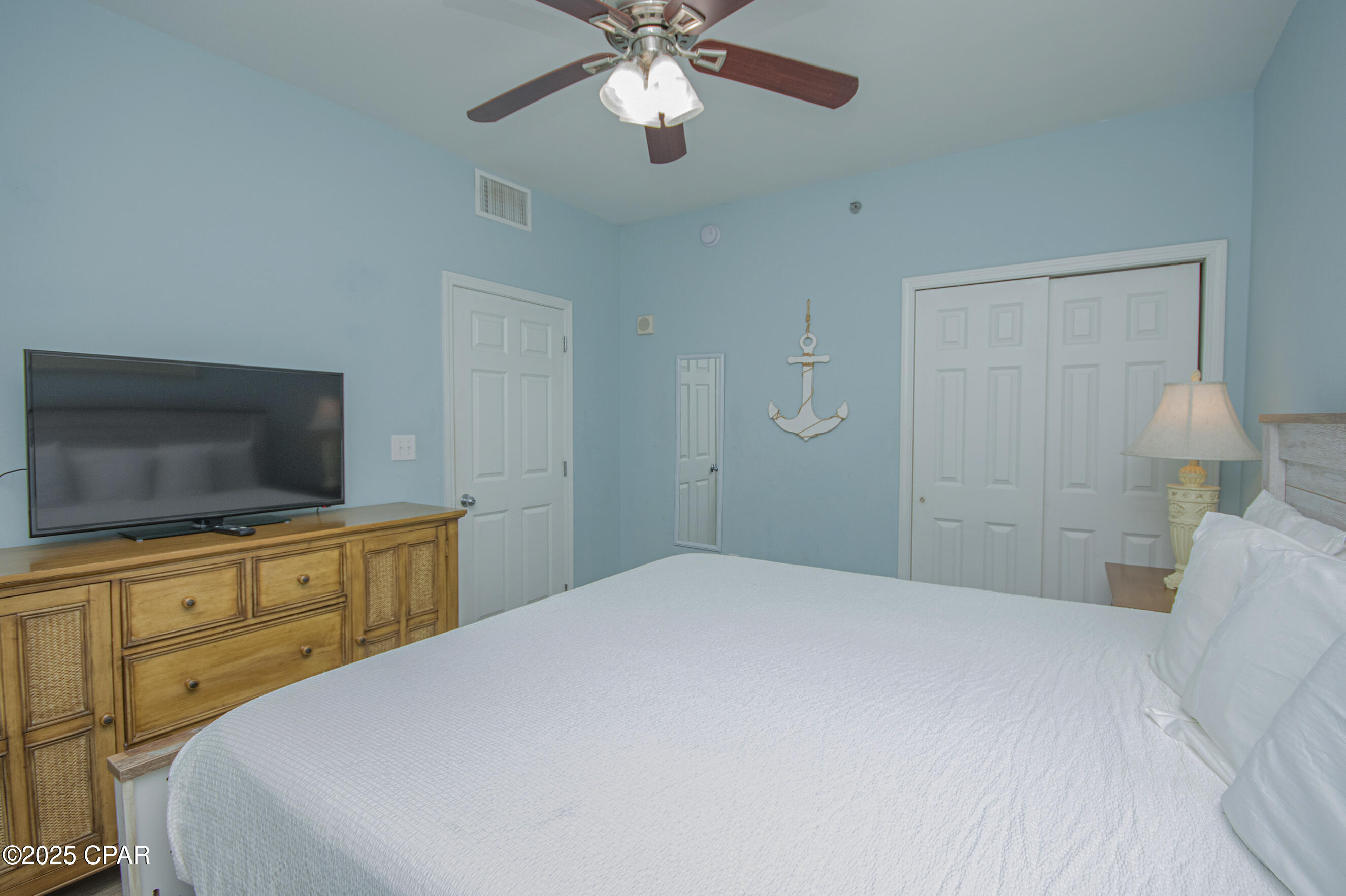Image 25 For 9902 Thomas Drive 431