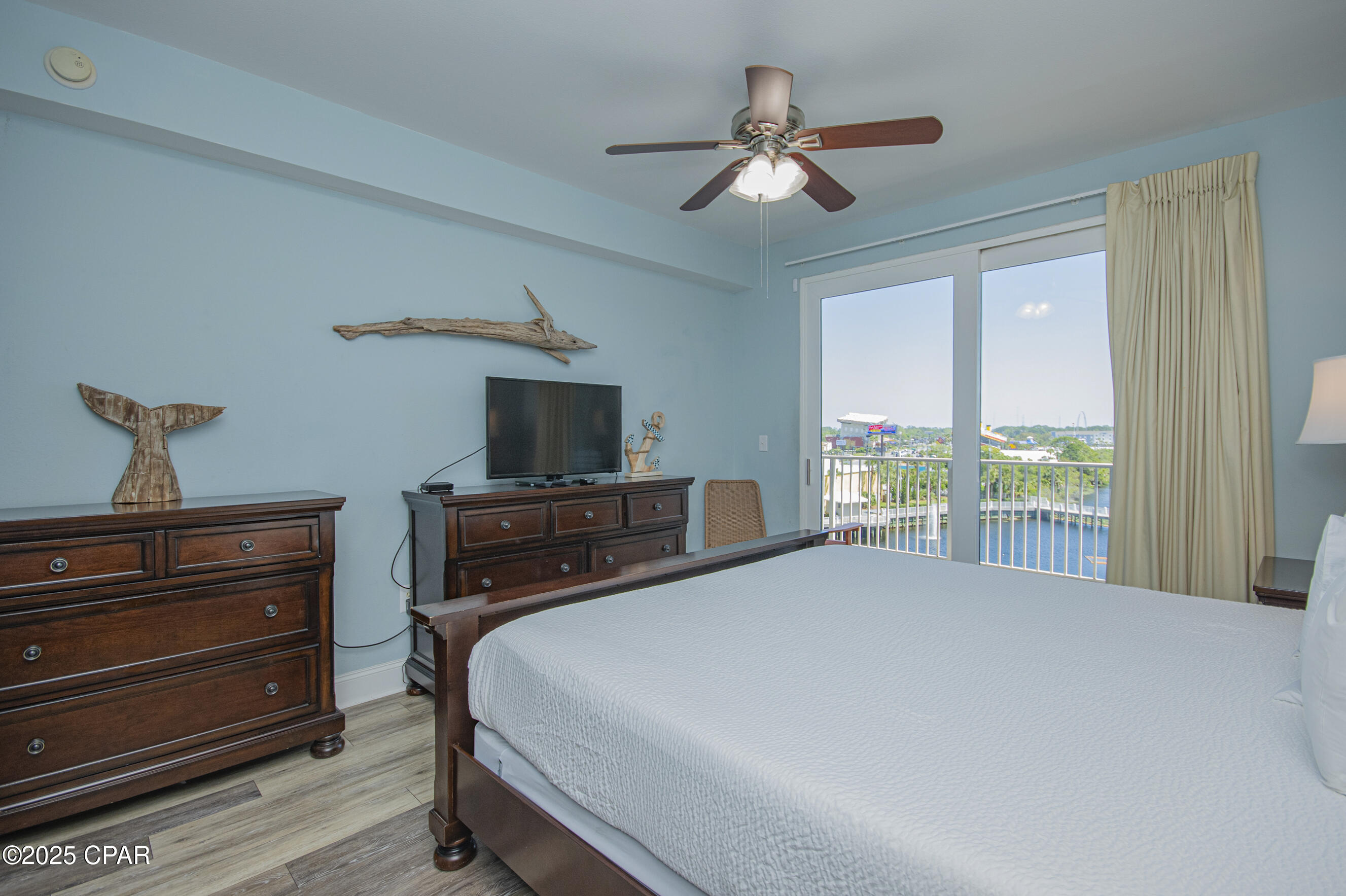 Image 28 For 9902 Thomas Drive 431