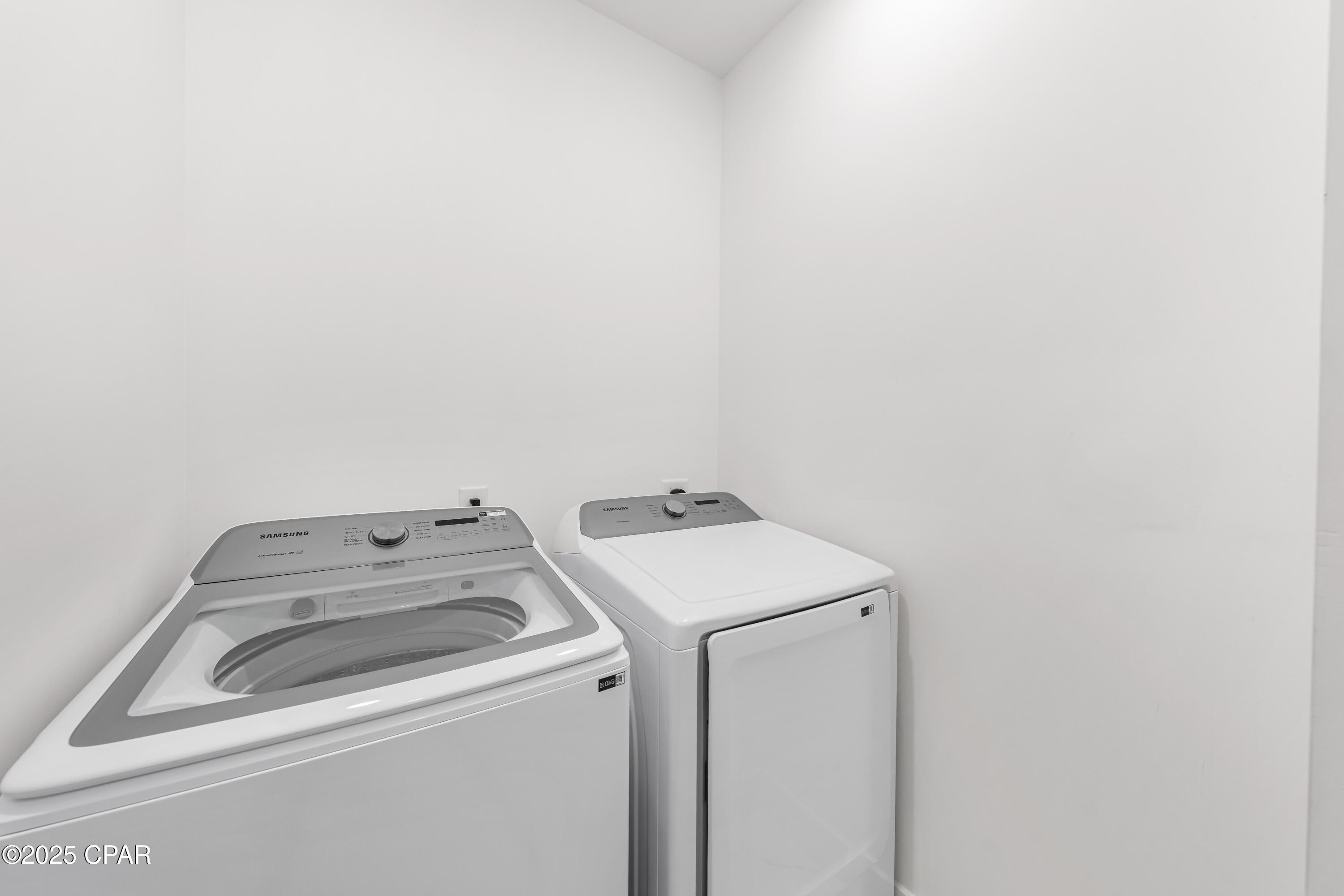 Image 17 For 318 El Prado Place Place