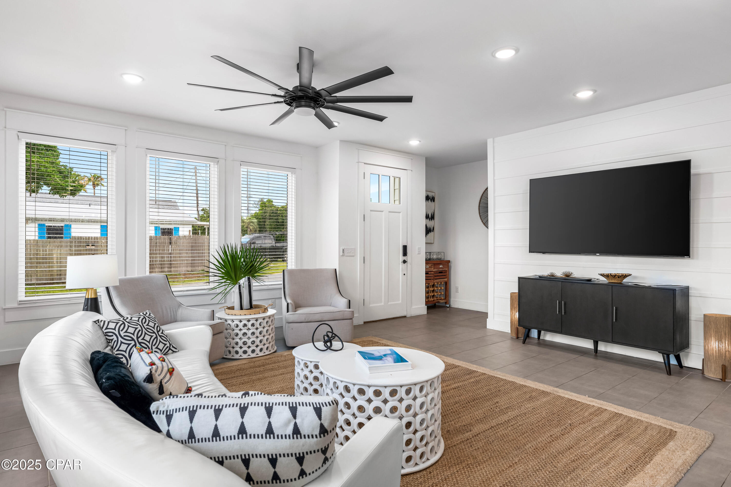 Image 6 For 318 El Prado Place Place