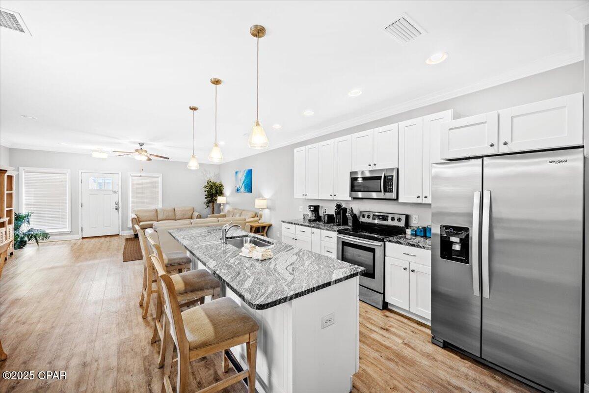 Image 10 For 6006 Thomas Drive