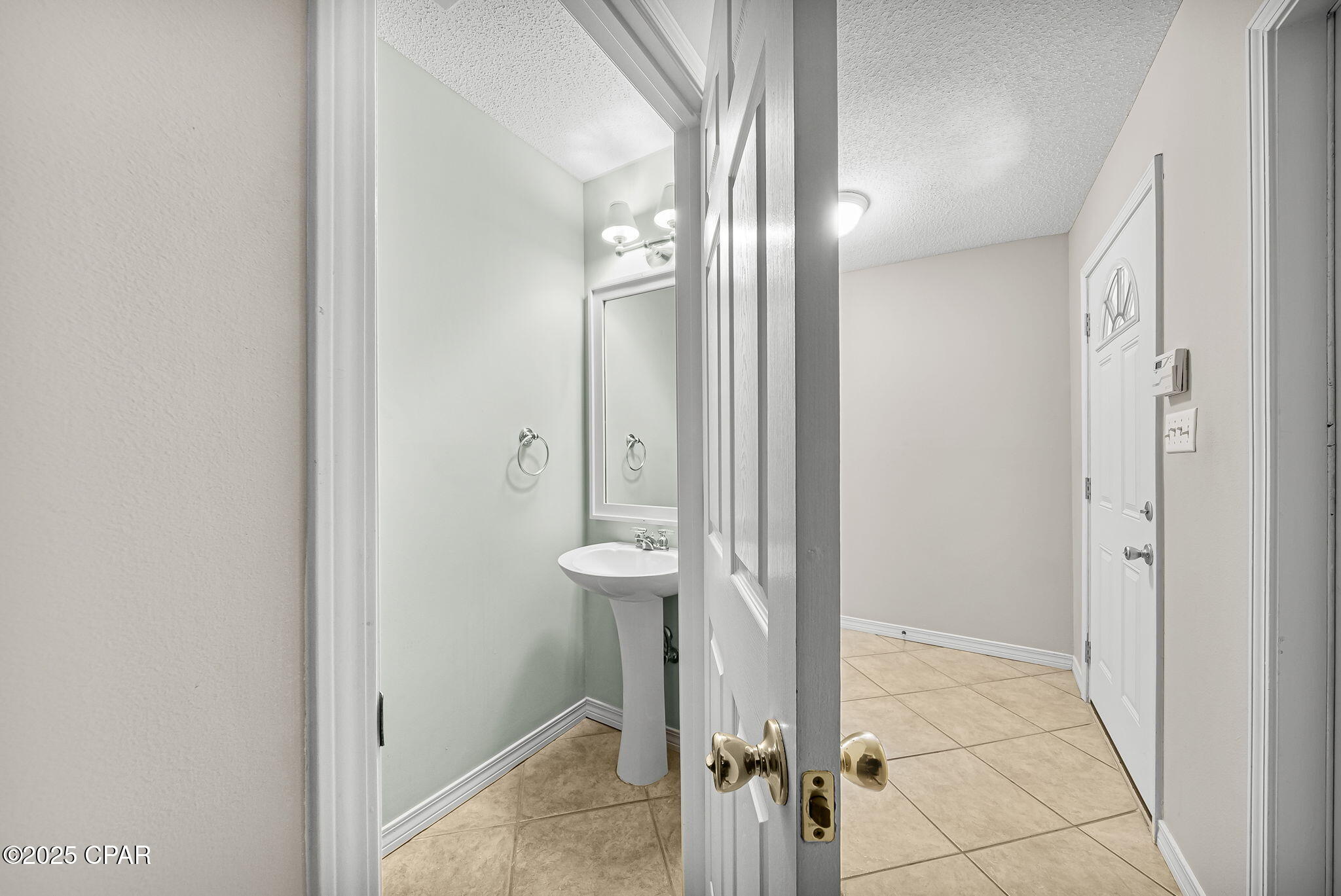 Image 14 For 38 Creek Court