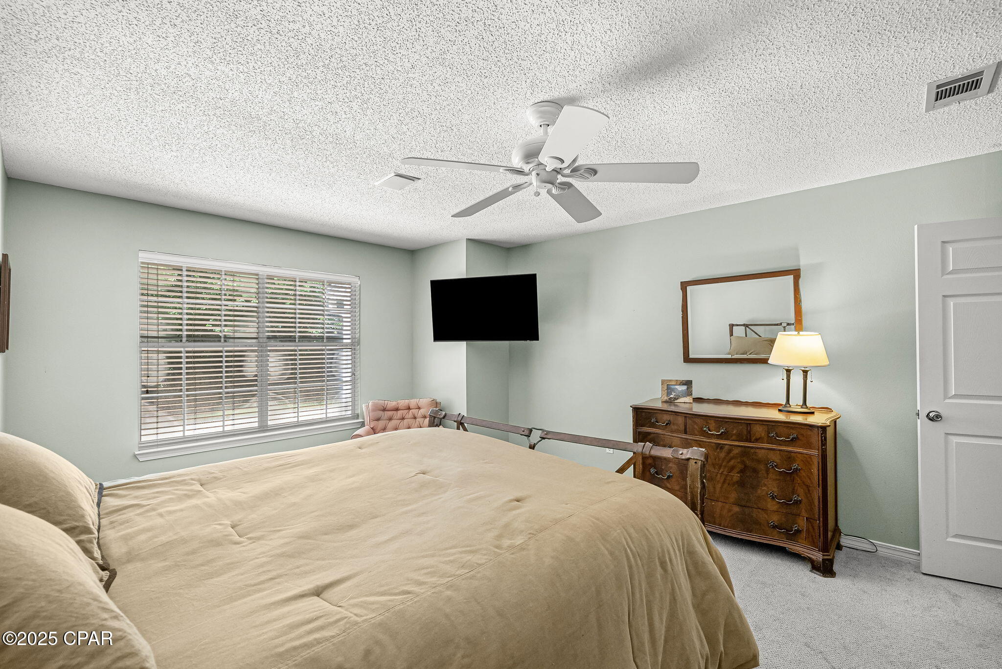 Image 19 For 38 Creek Court