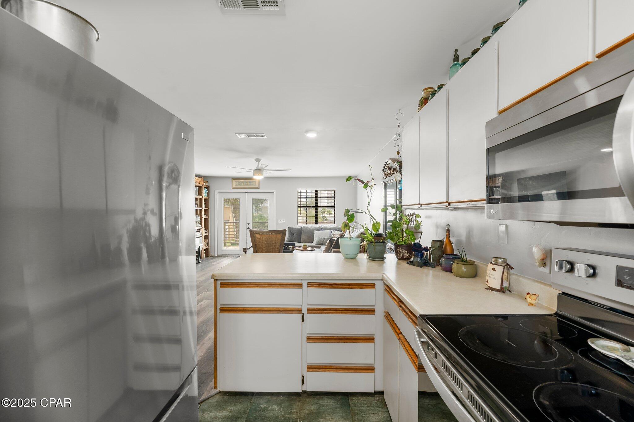 Image 52 For 6328 Beach Drive