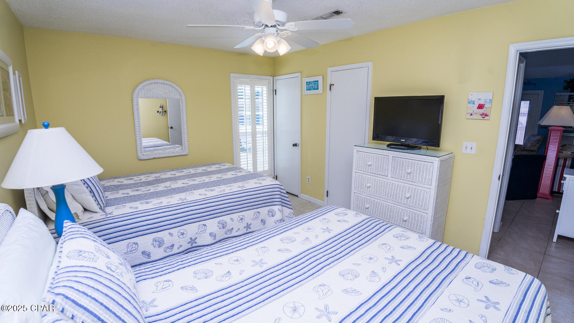 Image 17 For 17462 Front Beach Road 26a