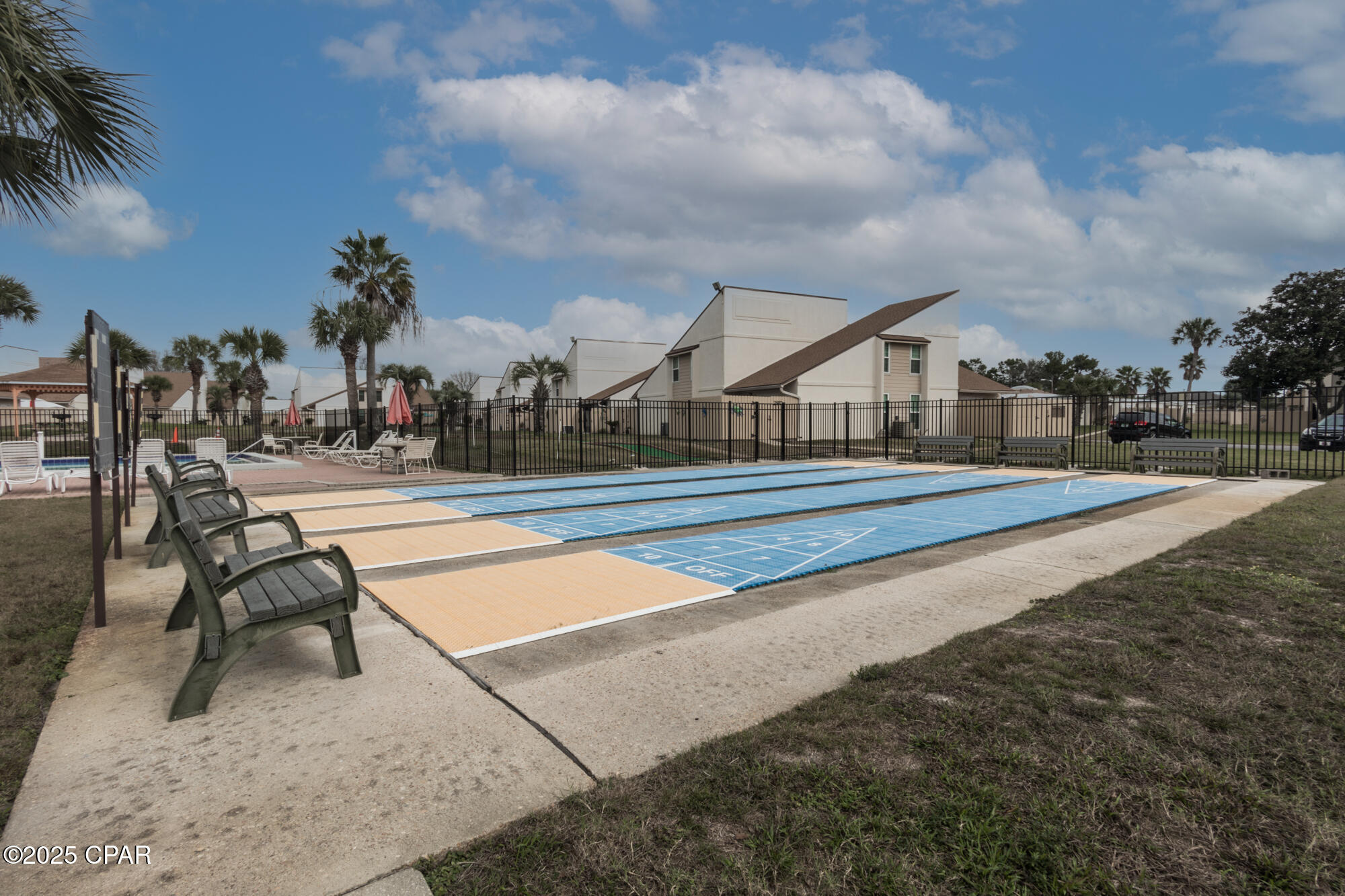 Image 40 For 17462 Front Beach Road A26