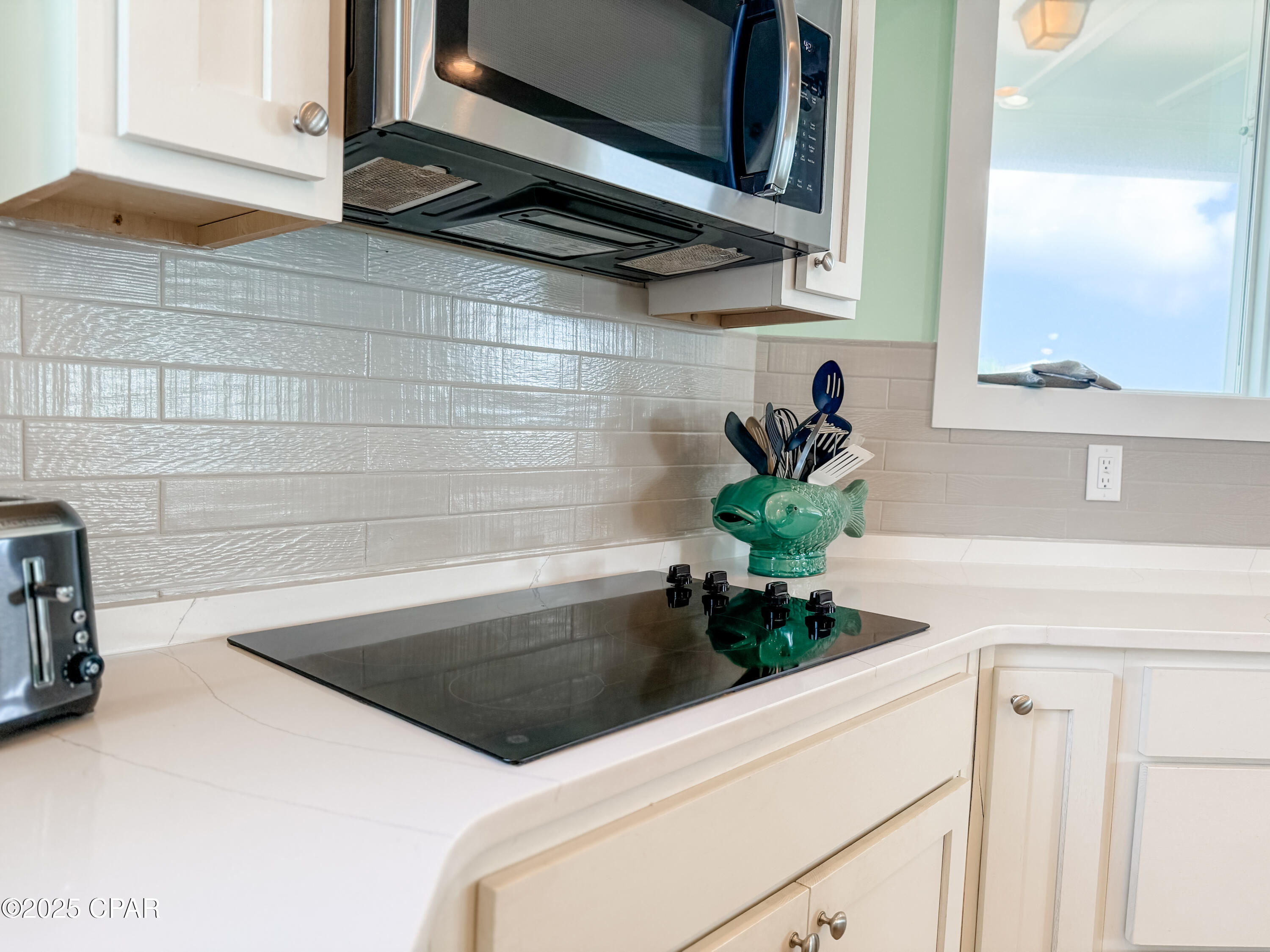 Image 15 For 9406 Hwy 98 W