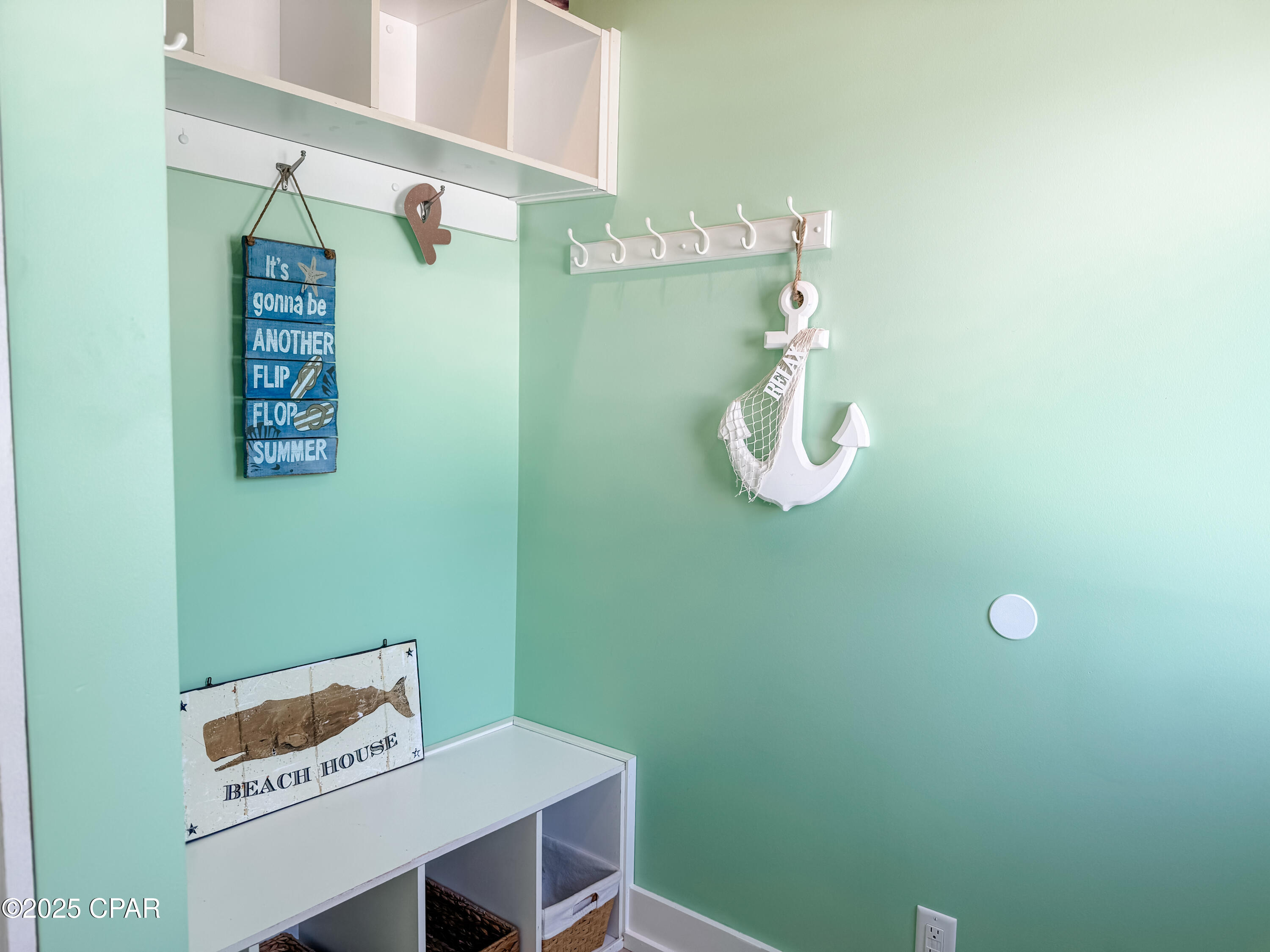 Image 17 For 9406 Hwy 98 W