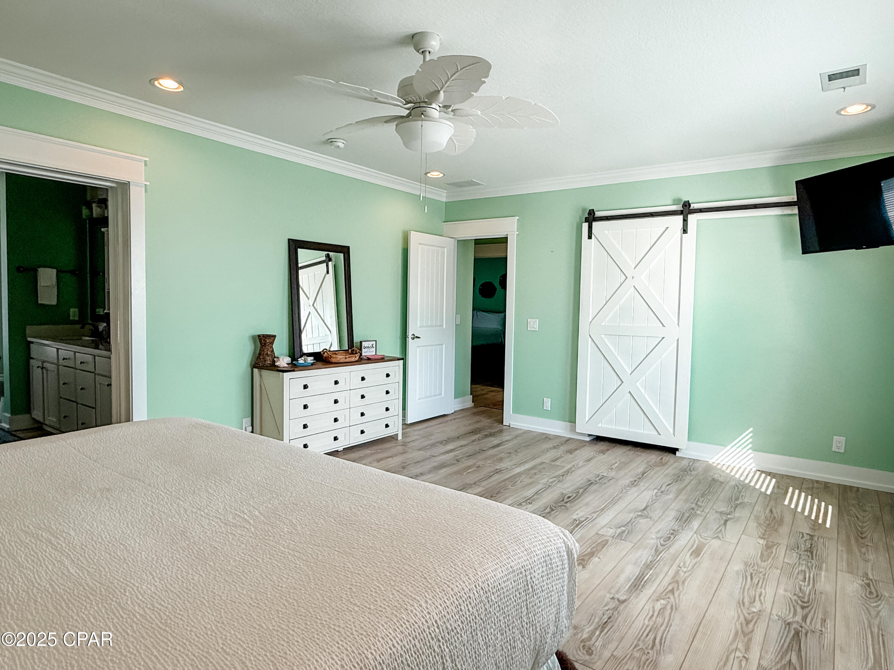 Image 29 For 9406 Hwy 98 W