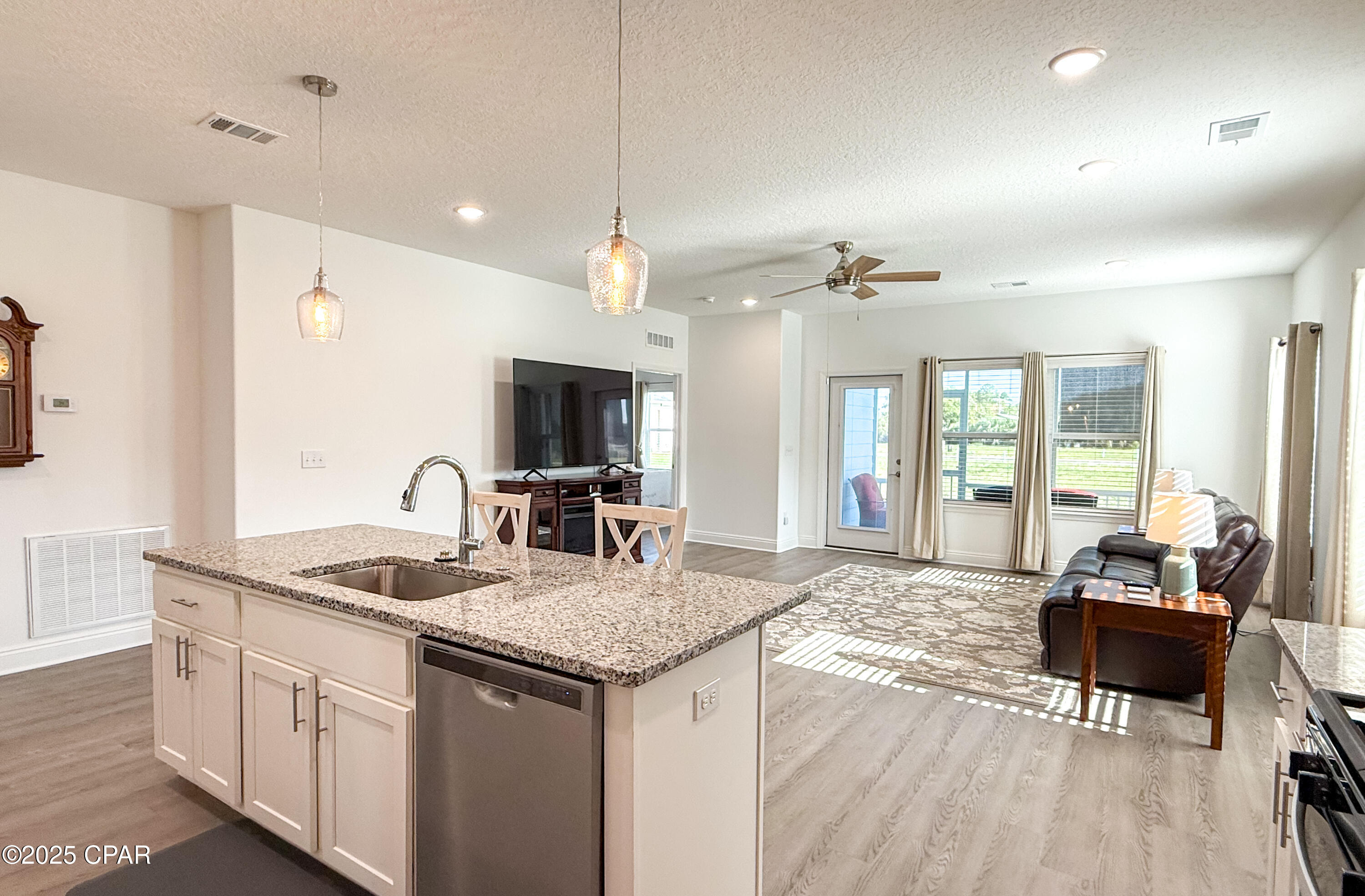 Image 16 For 152 Canvas Lane