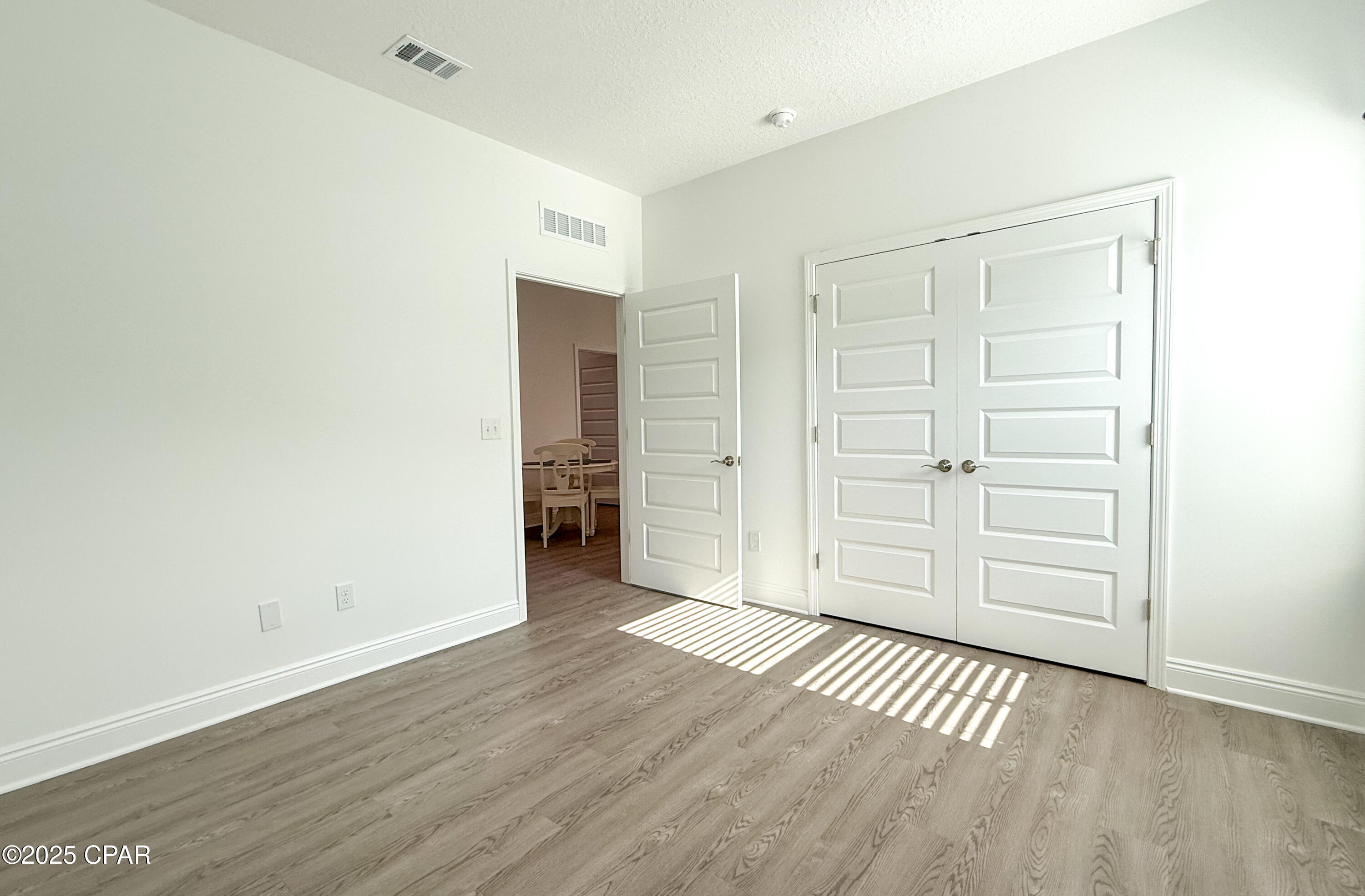 Image 26 For 152 Canvas Lane