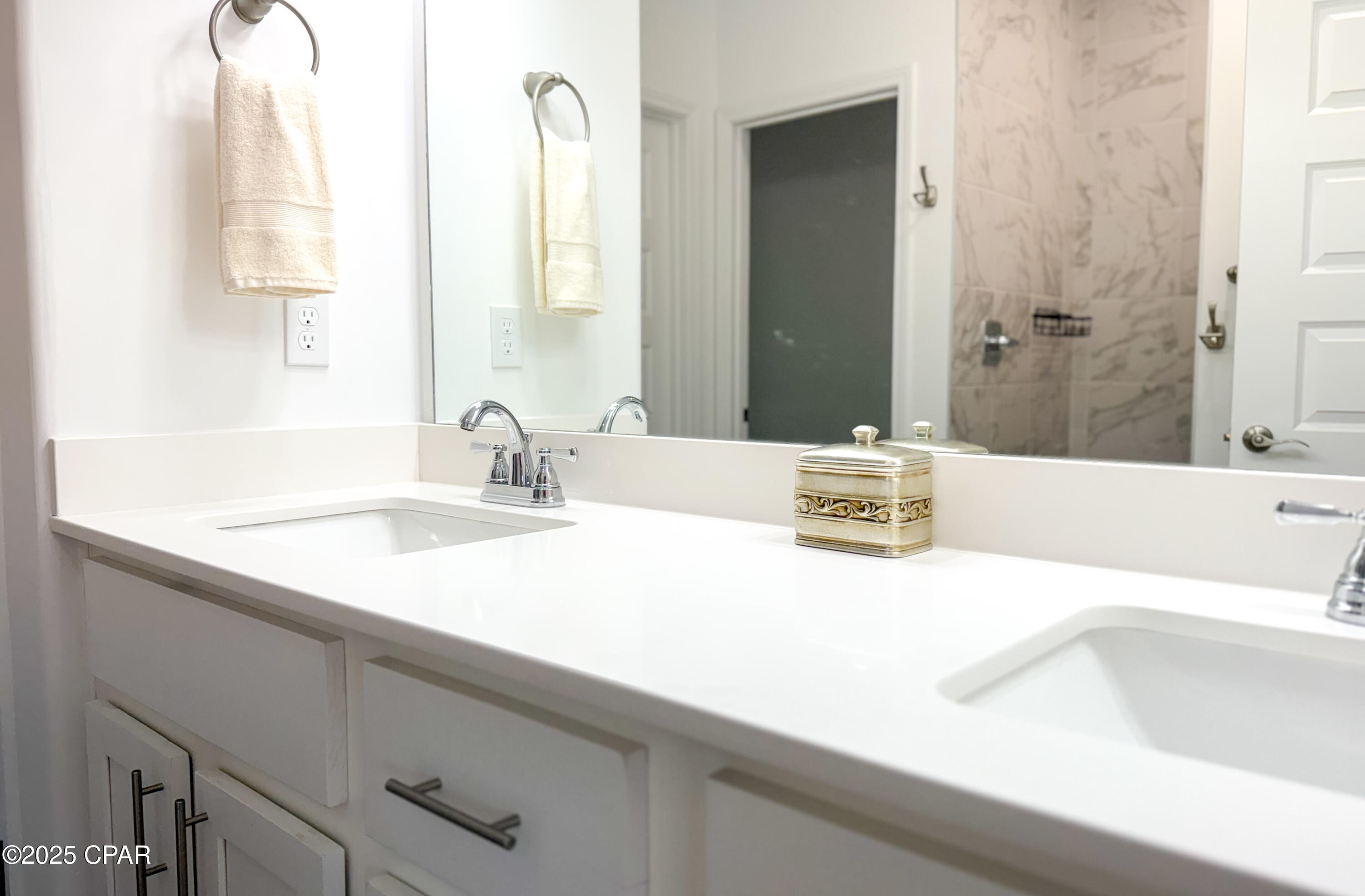 Image 5 For 152 Canvas Lane