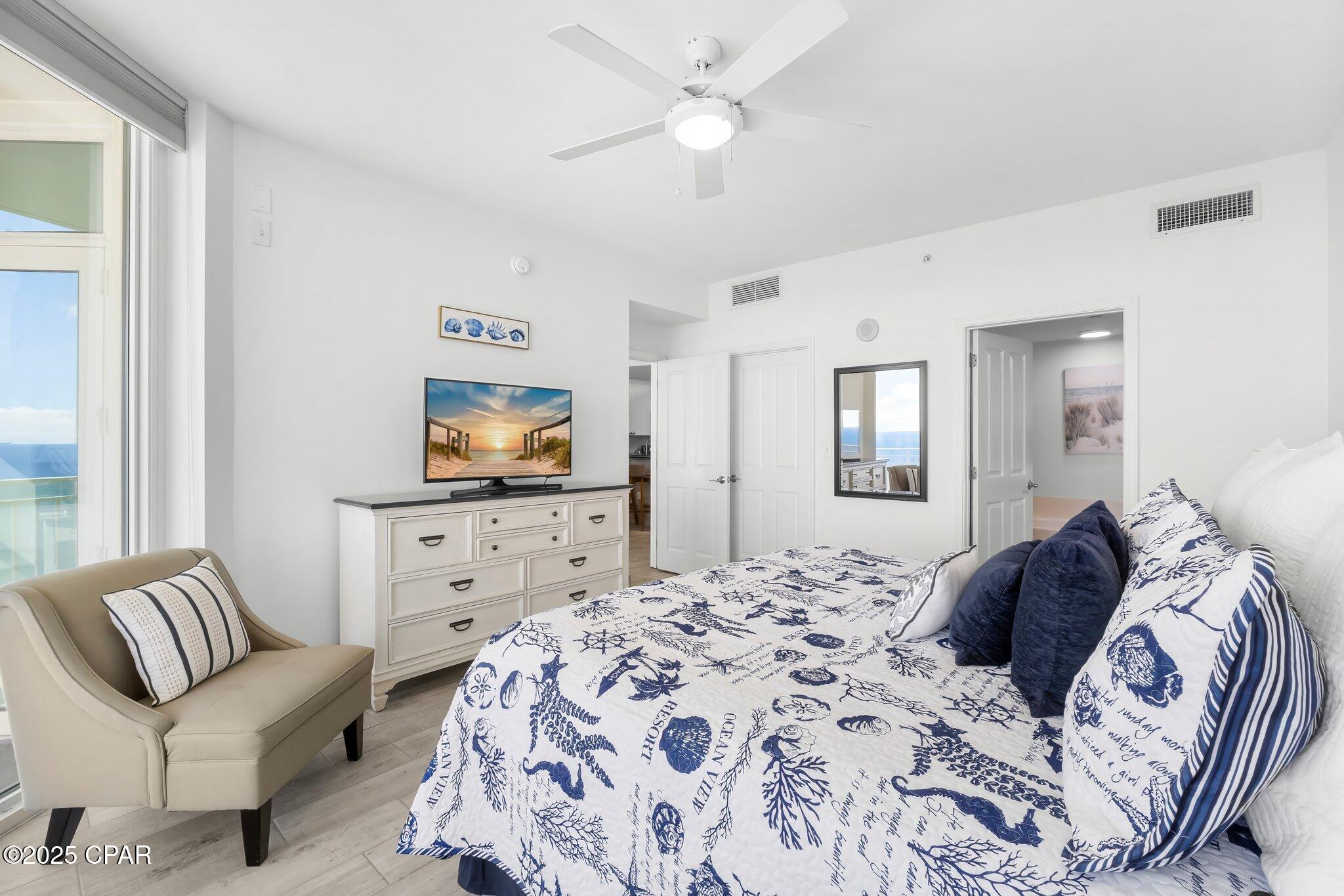 Image 19 For 15625 Front Beach Road 1610