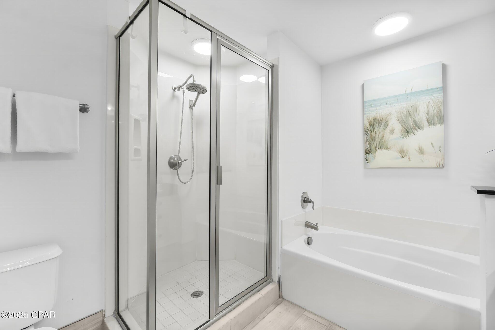 Image 21 For 15625 Front Beach Road 1610